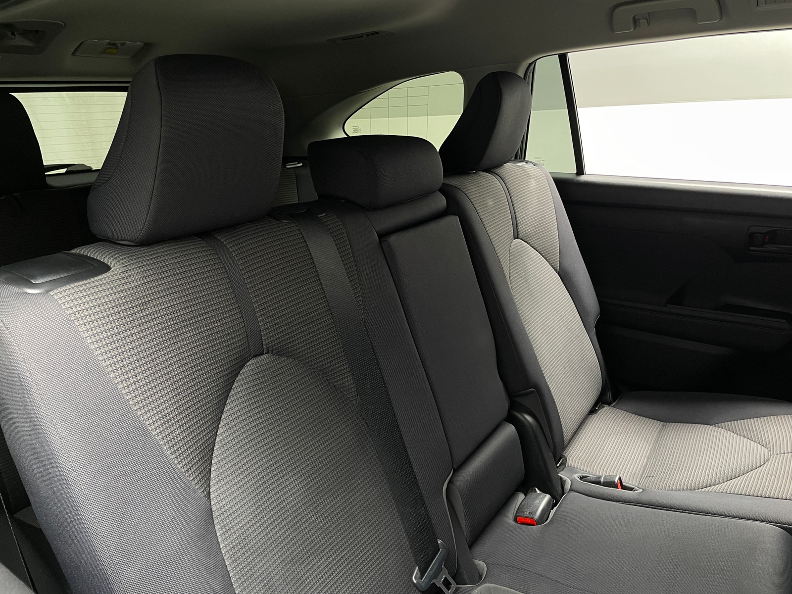 Thumbnail: 2020 Toyota Highlander - 6
