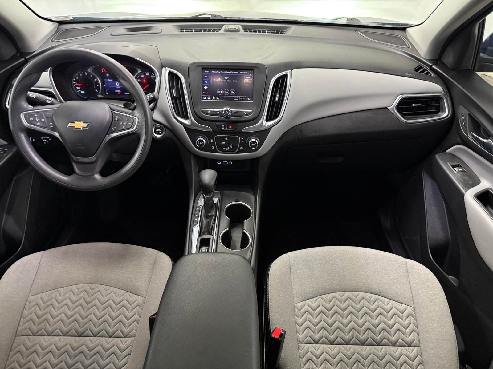 Thumbnail: 2022 Chevrolet Equinox - 3