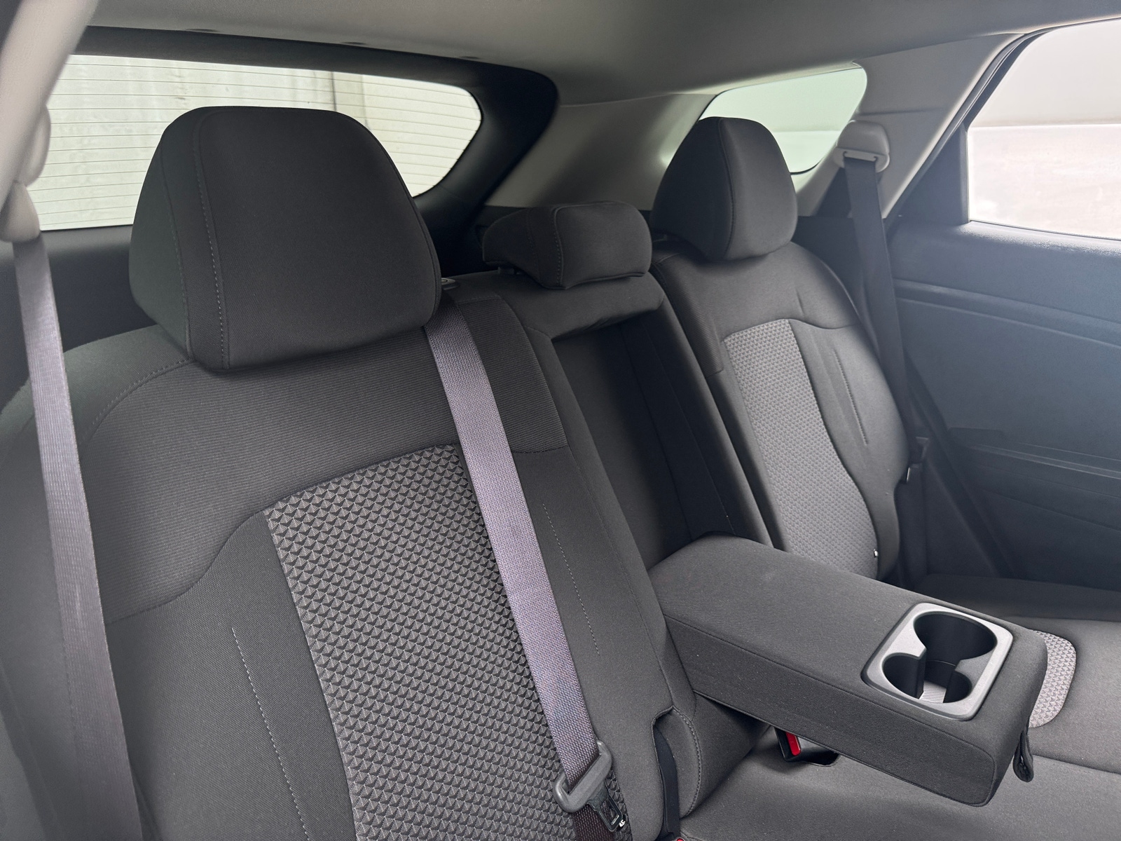 Thumbnail: 2024 Kia Sportage - 6