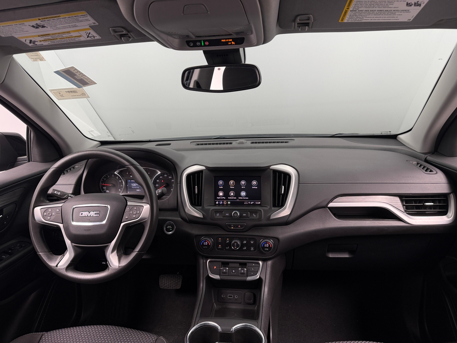 Thumbnail: 2024 GMC Terrain - 3
