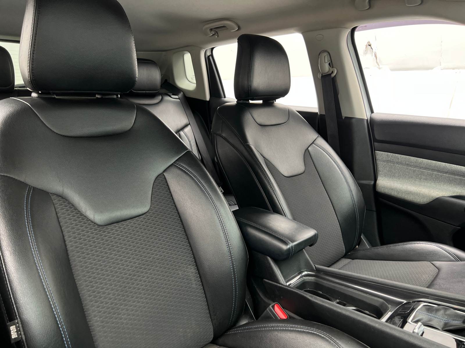 Thumbnail: 2022 Jeep Compass - 2