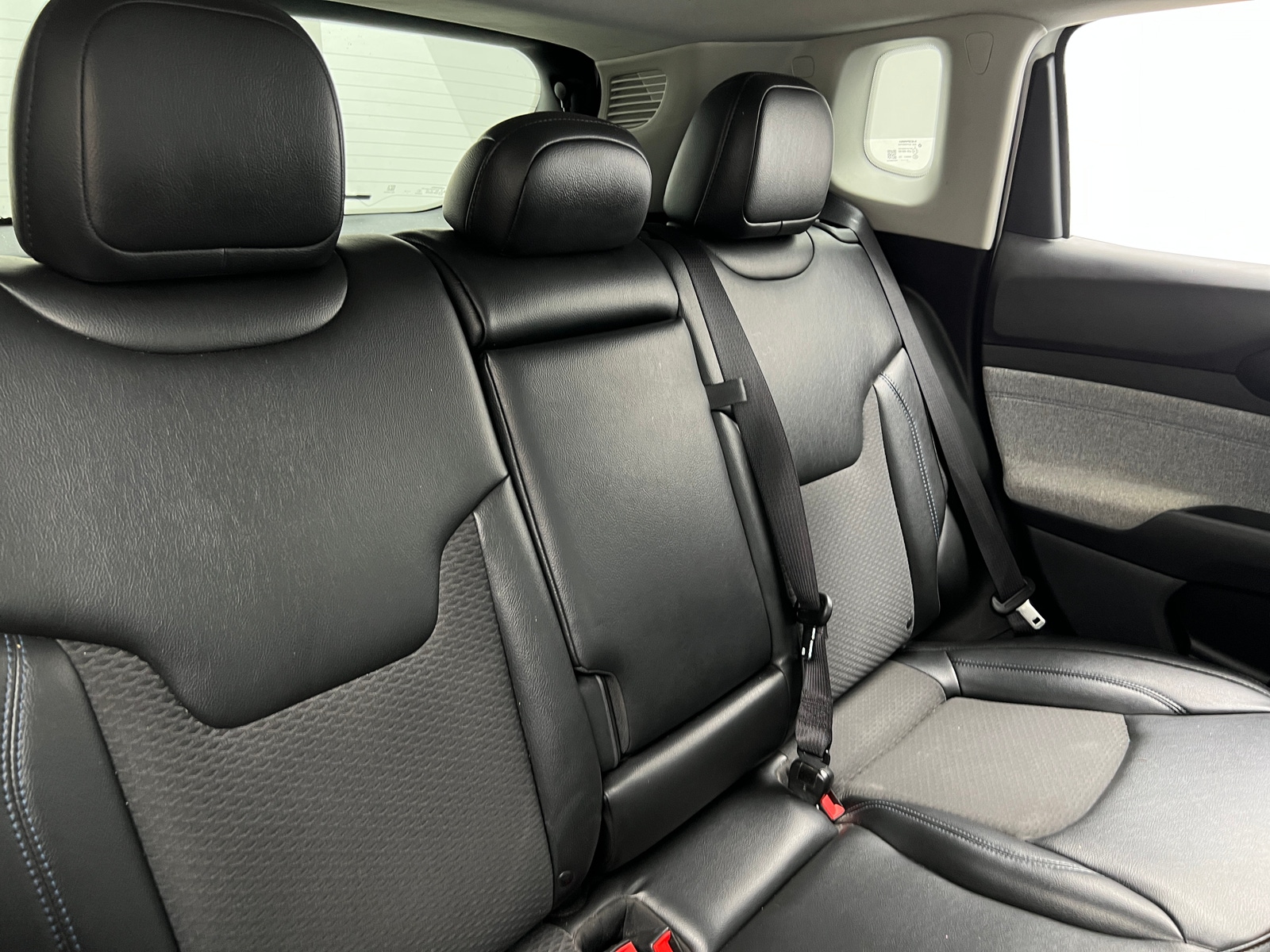 Thumbnail: 2022 Jeep Compass - 6