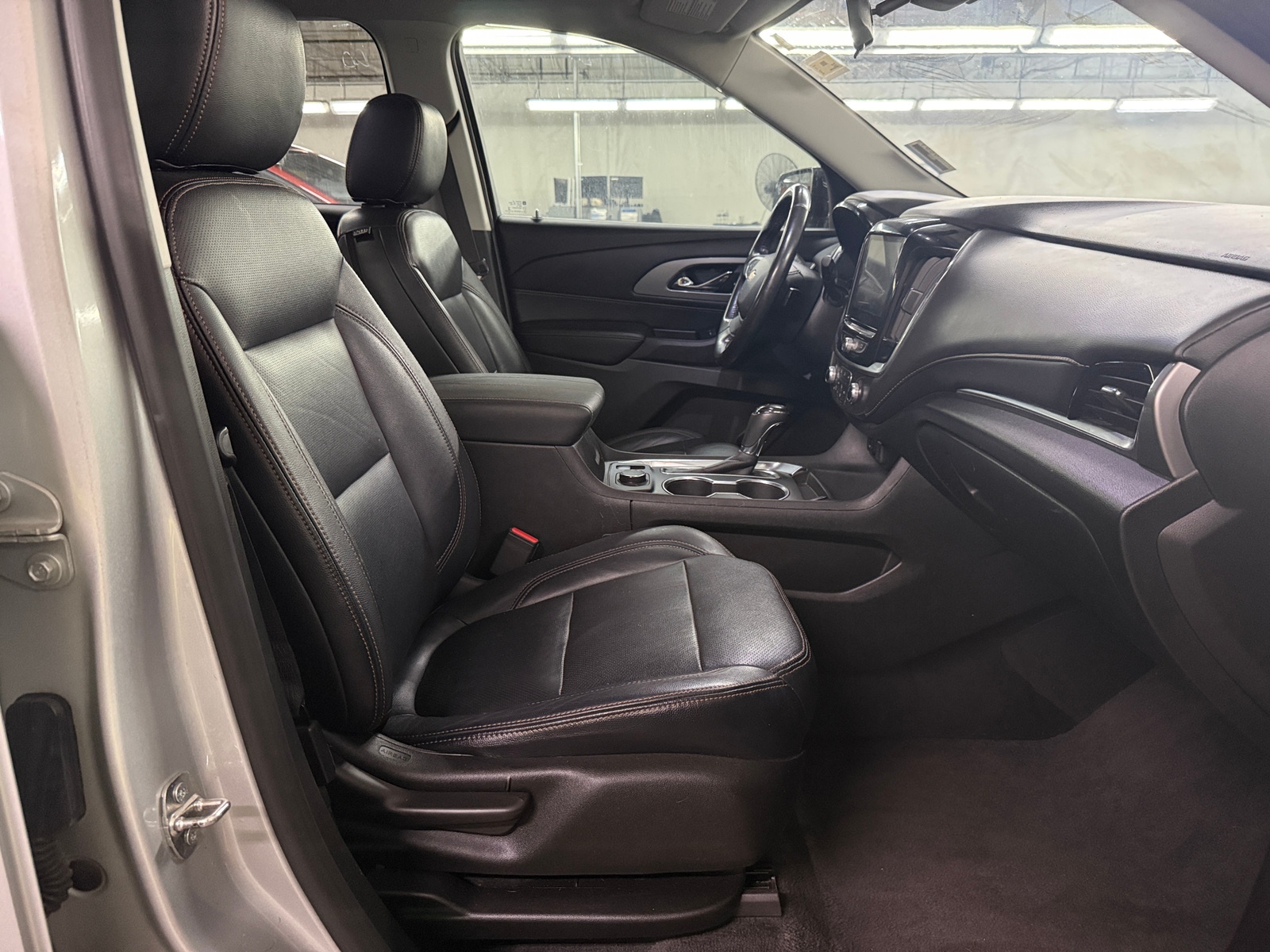 Thumbnail: 2019 Chevrolet Traverse - 2