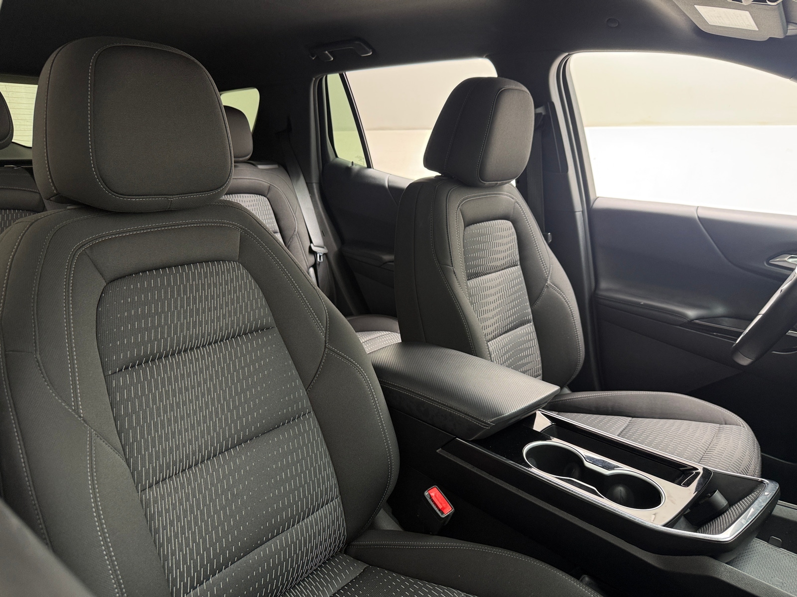 Thumbnail: 2025 Chevrolet Equinox - 2