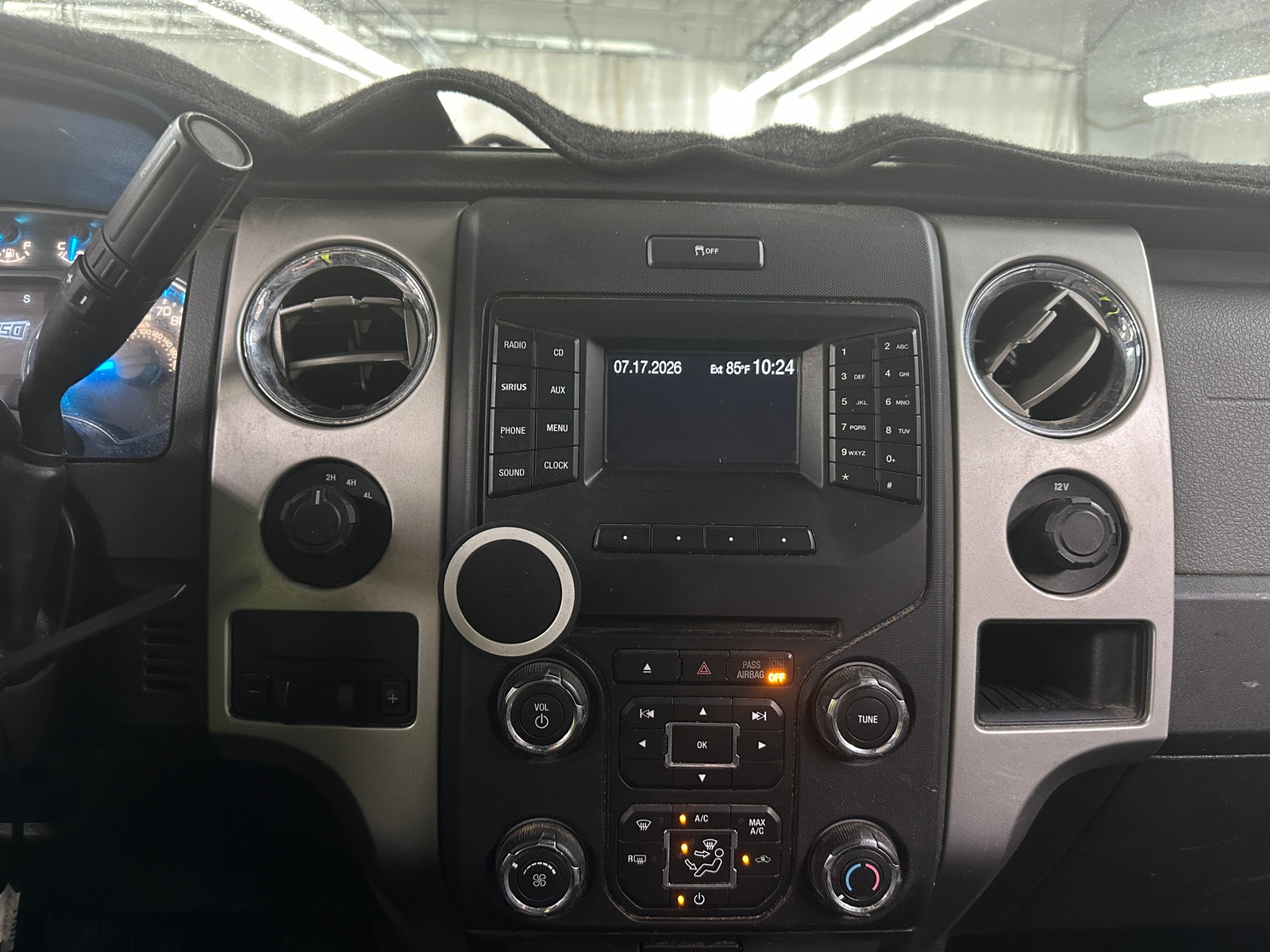 Thumbnail: 2014 Ford Econoline - 4