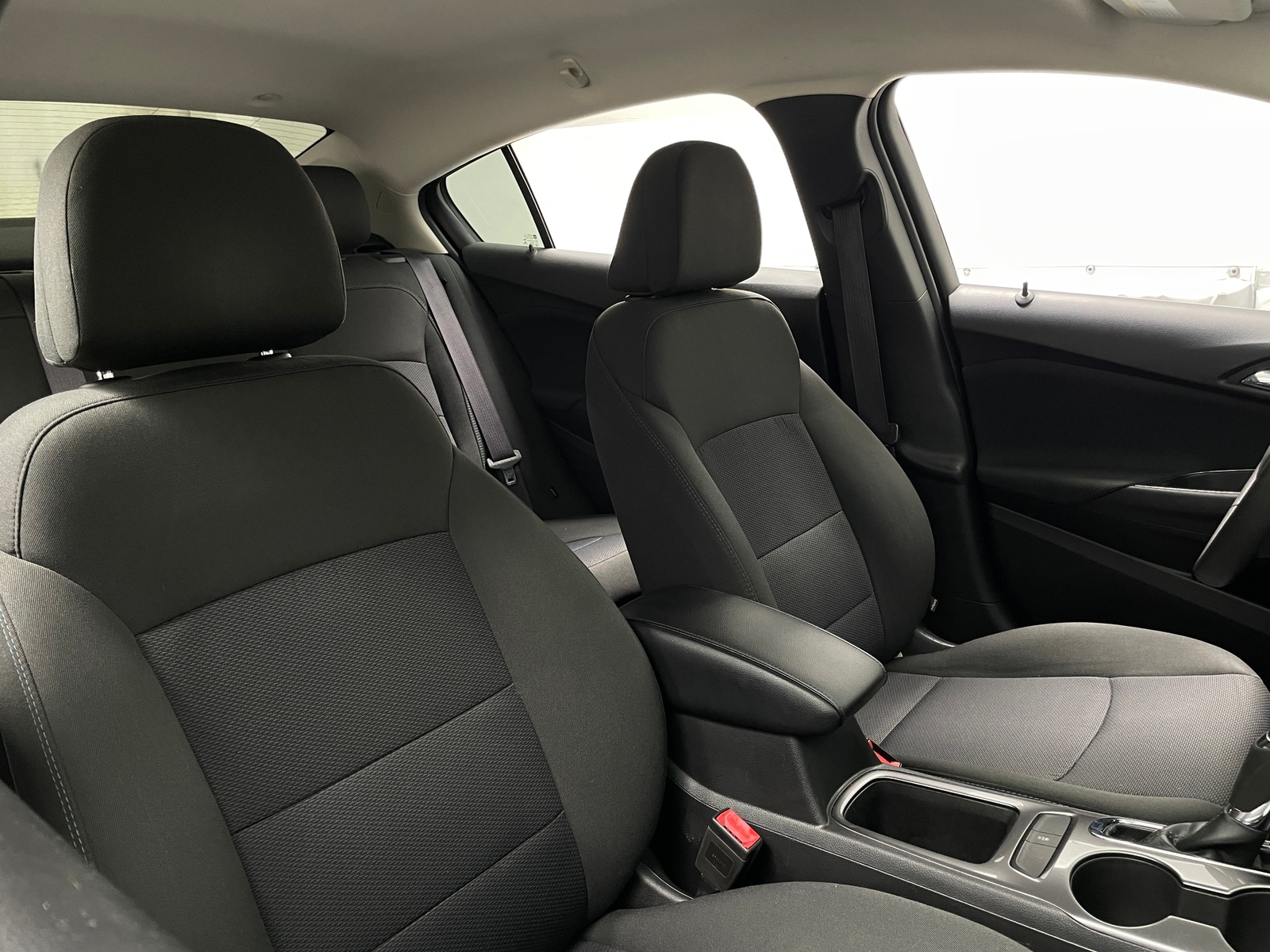 Thumbnail: 2016 Chevrolet Cruze - 2