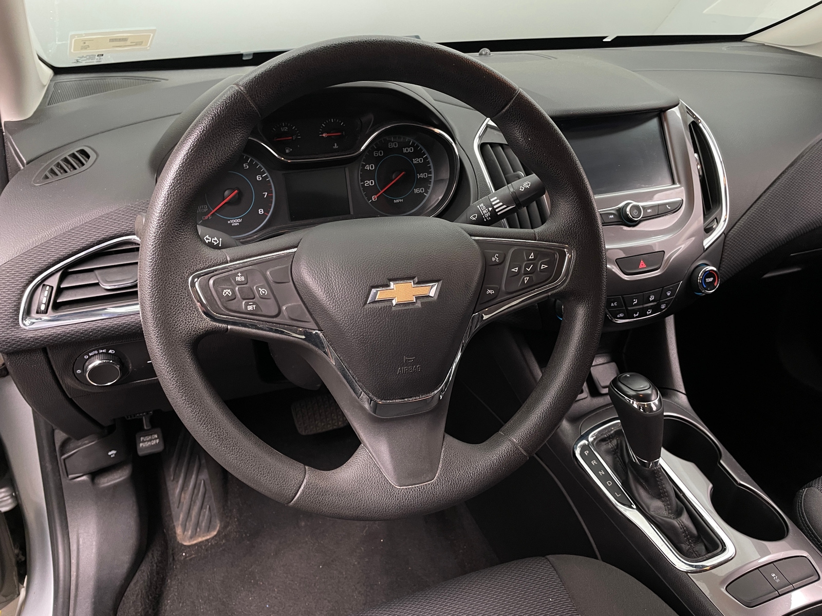 Thumbnail: 2016 Chevrolet Cruze - 5