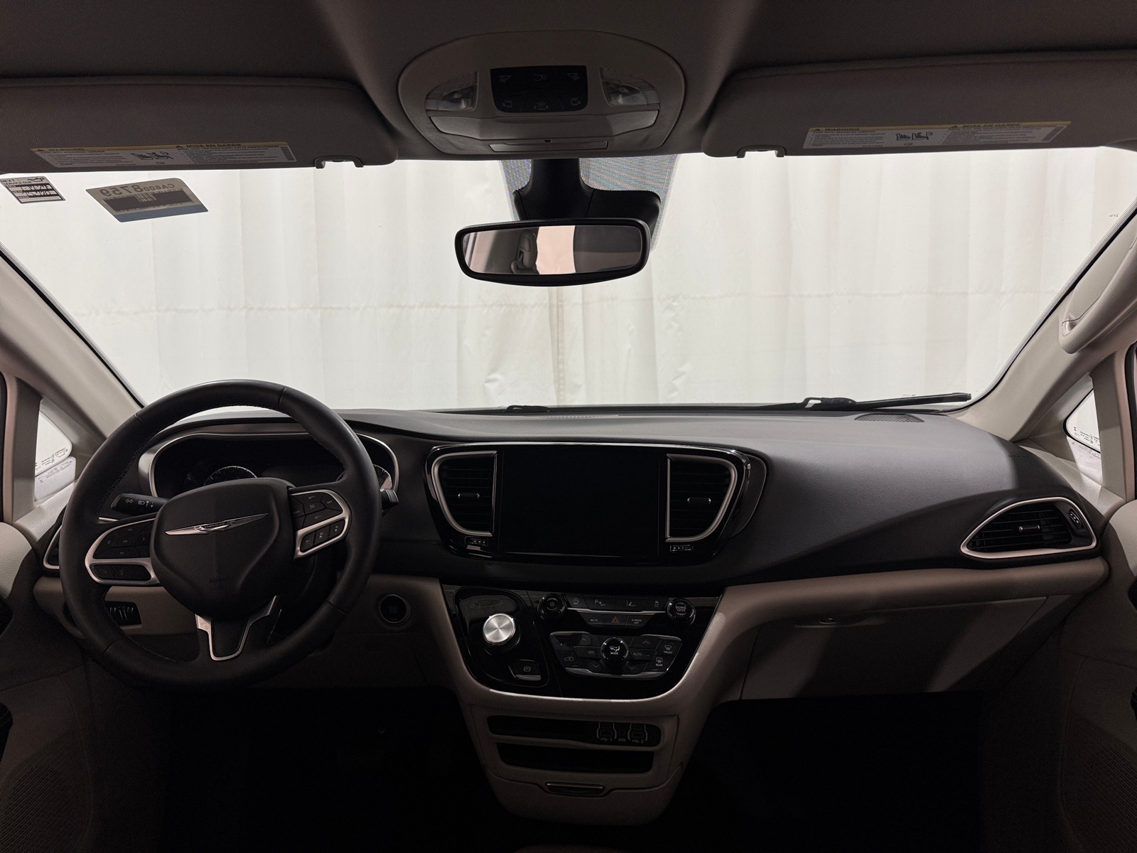 Thumbnail: 2024 Chrysler Pacifica - 2