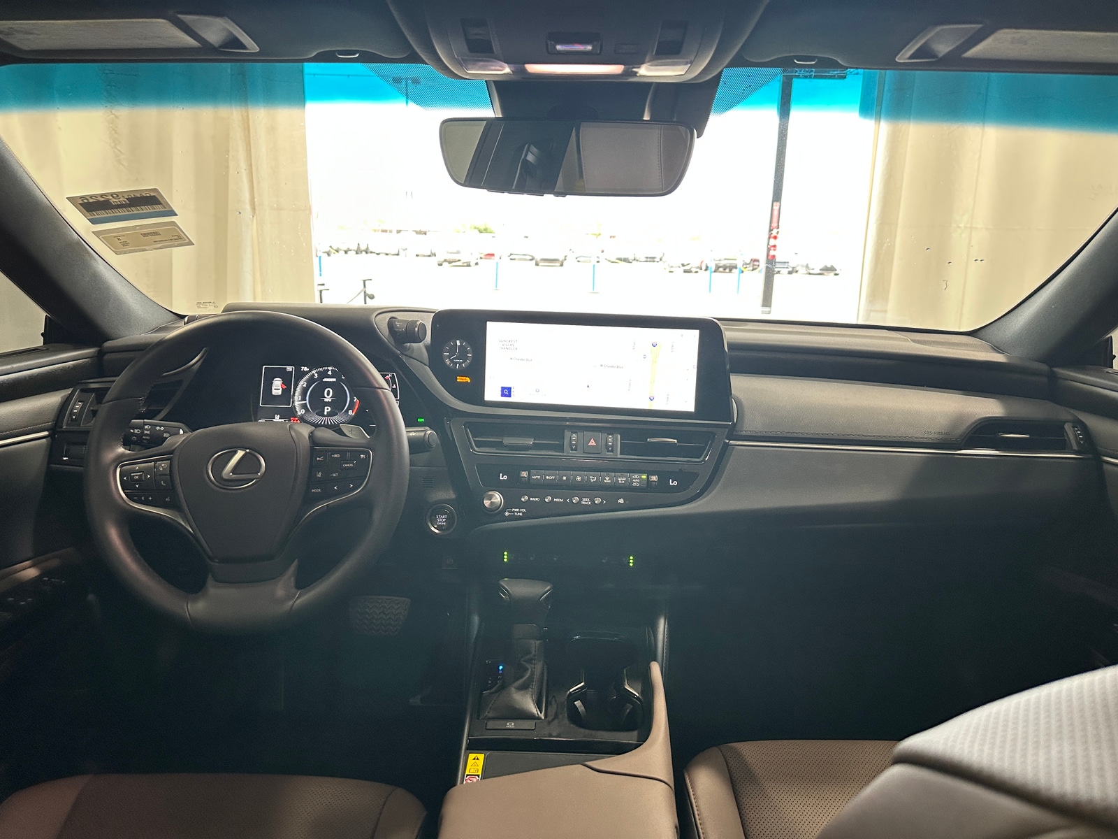 Thumbnail: 2025 Lexus ES - 2