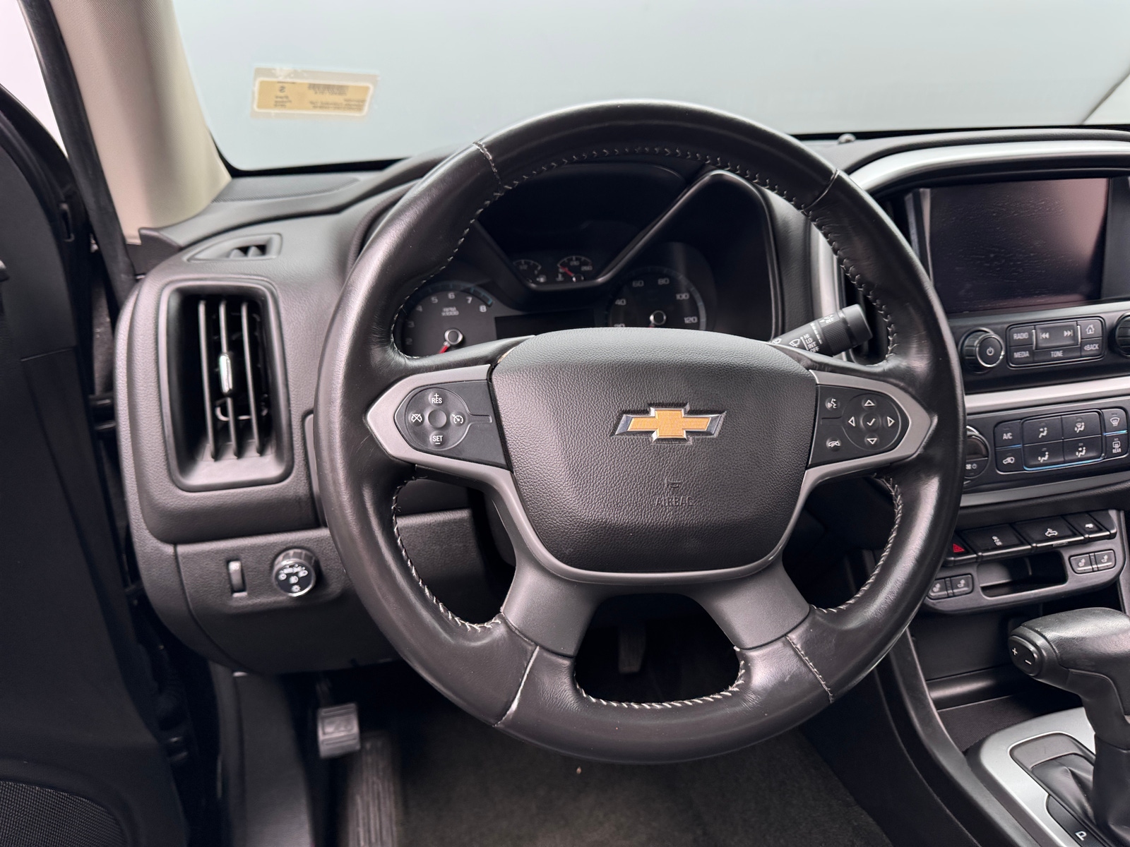 Thumbnail: 2016 Chevrolet Colorado - 5