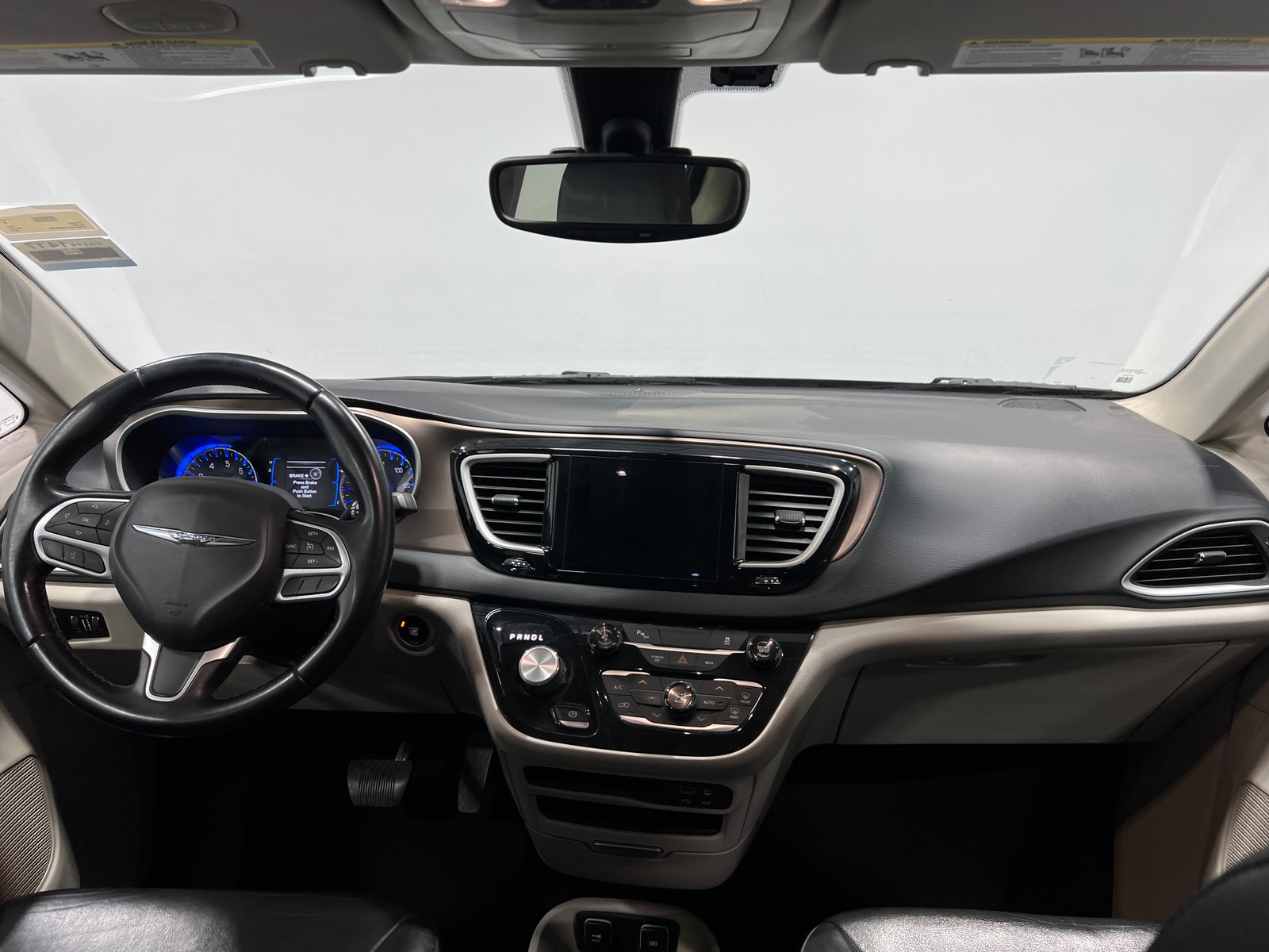 Thumbnail: 2017 Chrysler Pacifica - 2