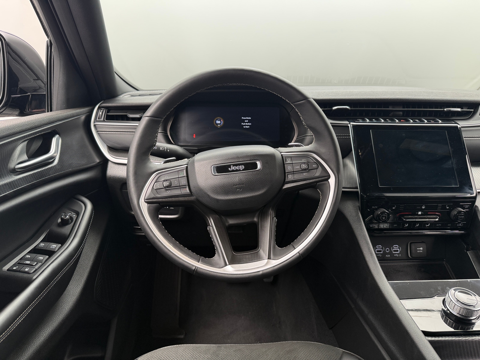 Thumbnail: 2025 Jeep Grand Cherokee - 5