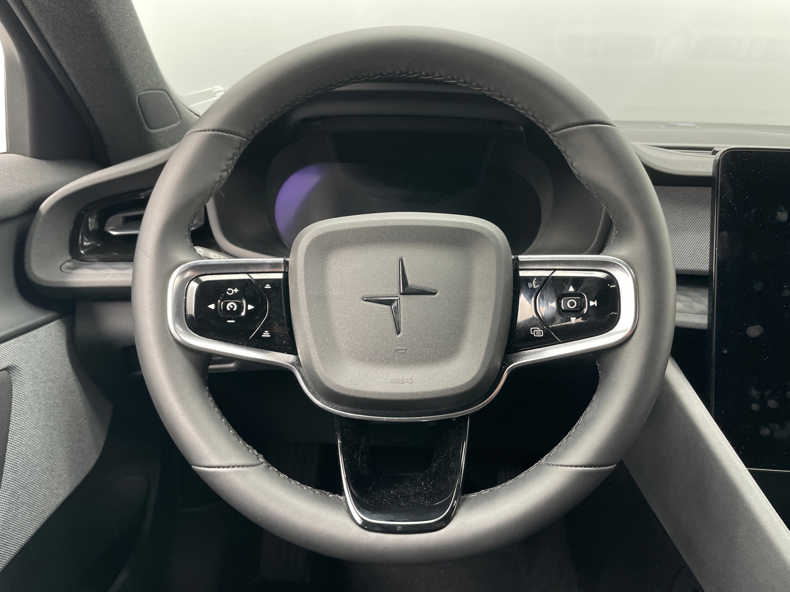 Thumbnail: 2022 Polestar 2 - 5