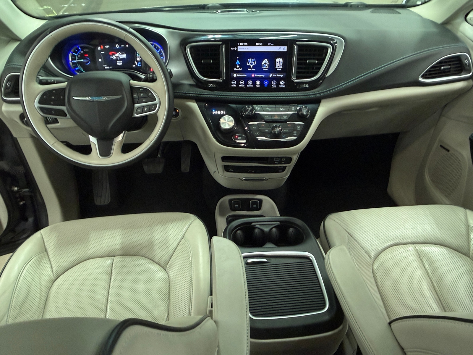 Thumbnail: 2018 Chrysler Pacifica - 2
