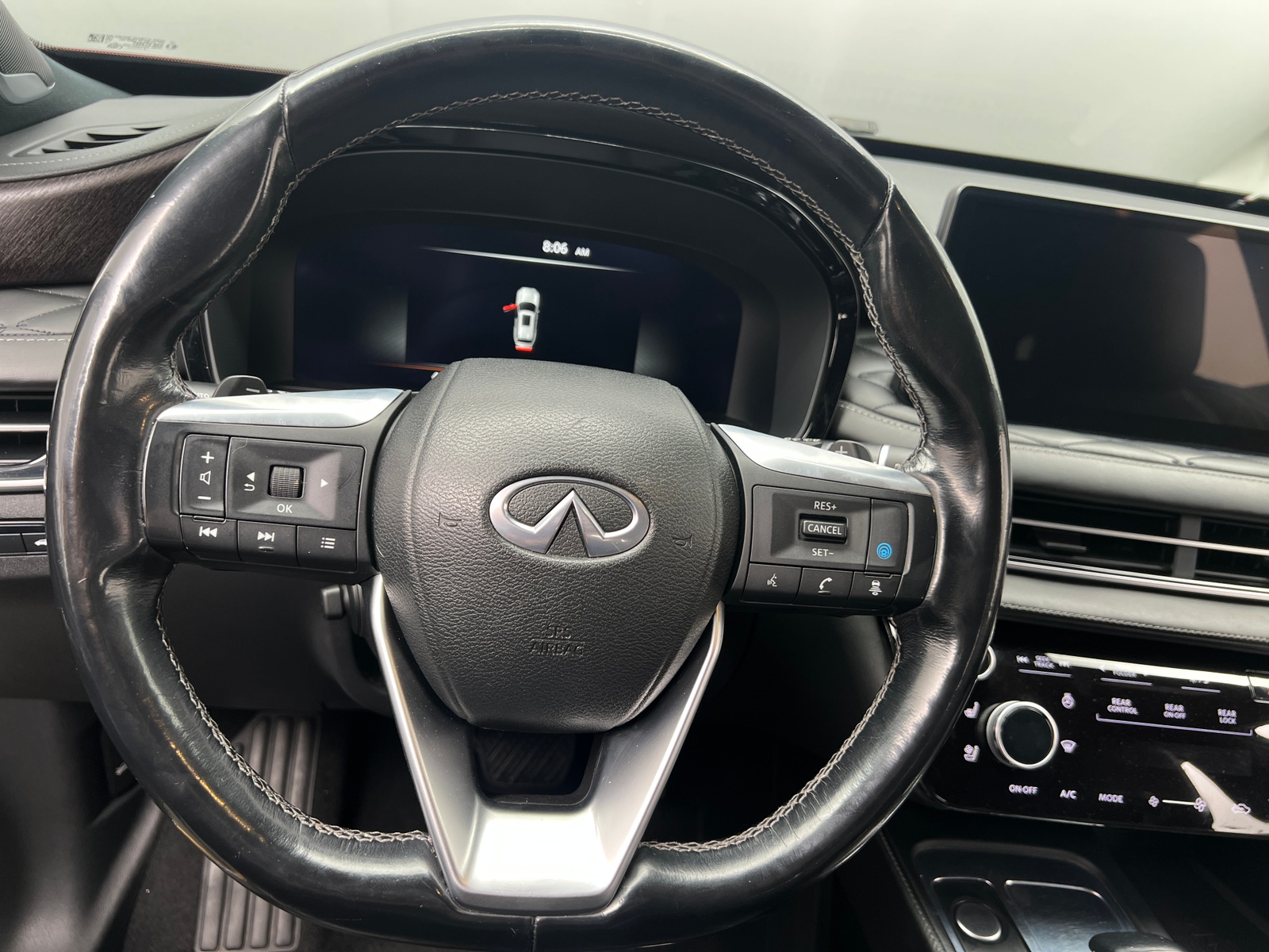 Thumbnail: 2022 INFINITI QX60 - 4