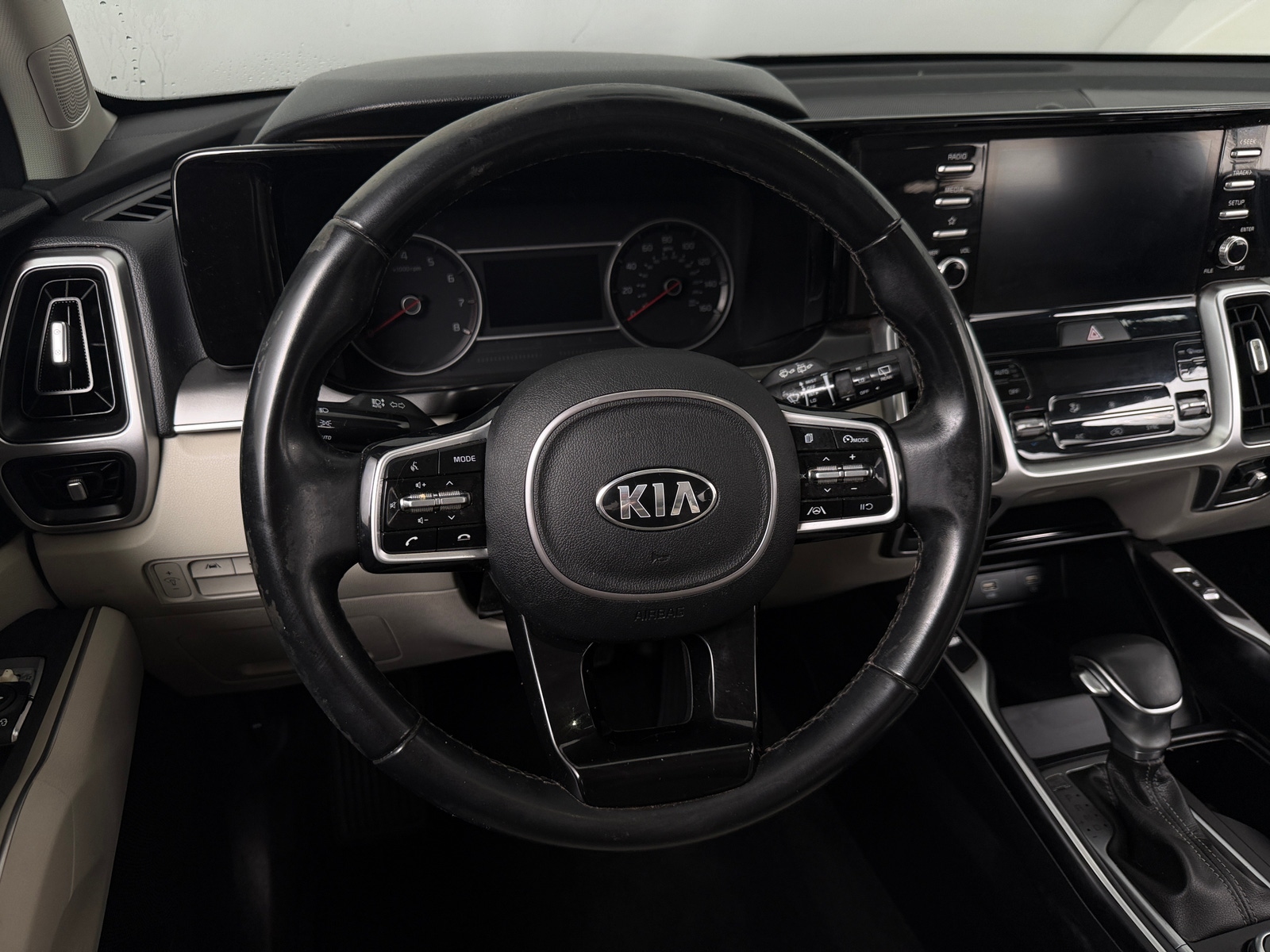 Thumbnail: 2021 Kia Sorento - 4