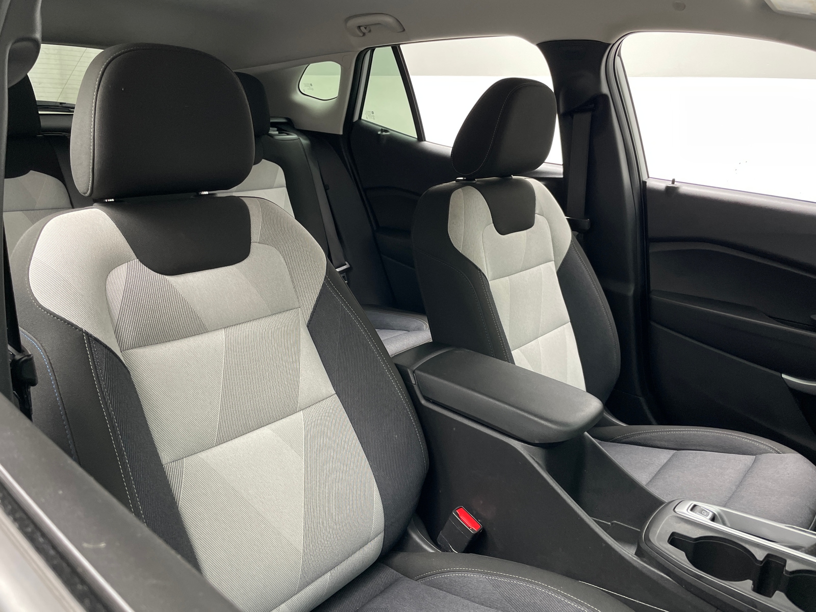 Thumbnail: 2024 Chevrolet Trax - 2