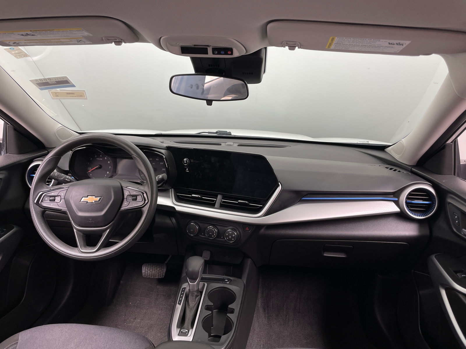 Thumbnail: 2024 Chevrolet Trax - 3