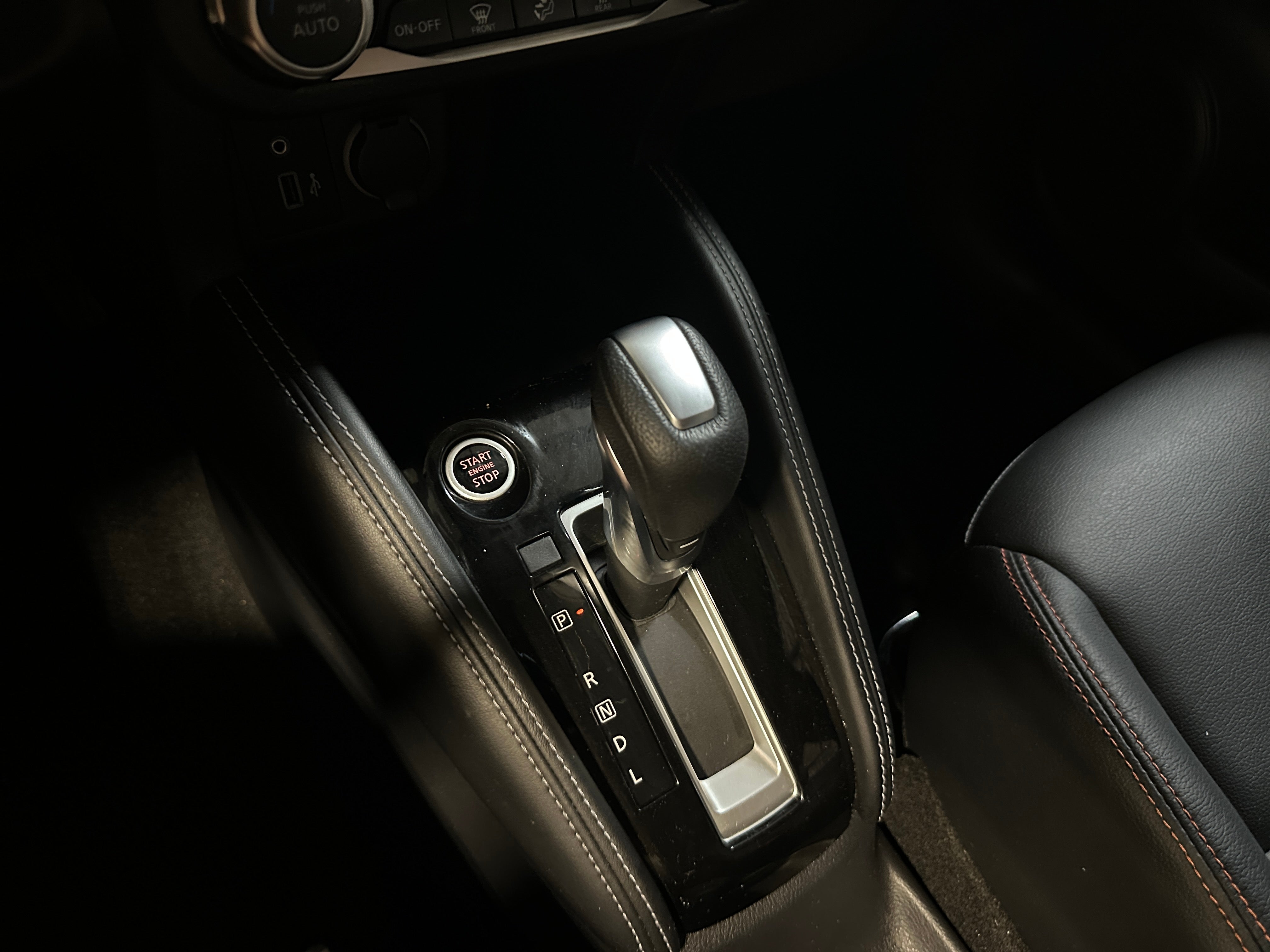 2020 Nissan Kicks SR - Photo 6