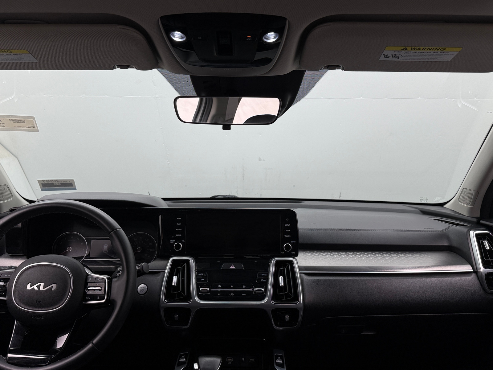 Thumbnail: 2022 Kia Sorento - 2