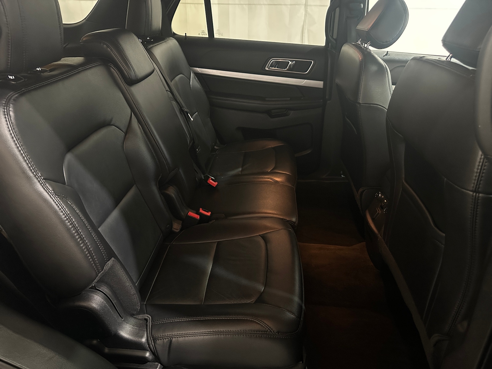 Thumbnail: 2017 Ford Explorer - 6