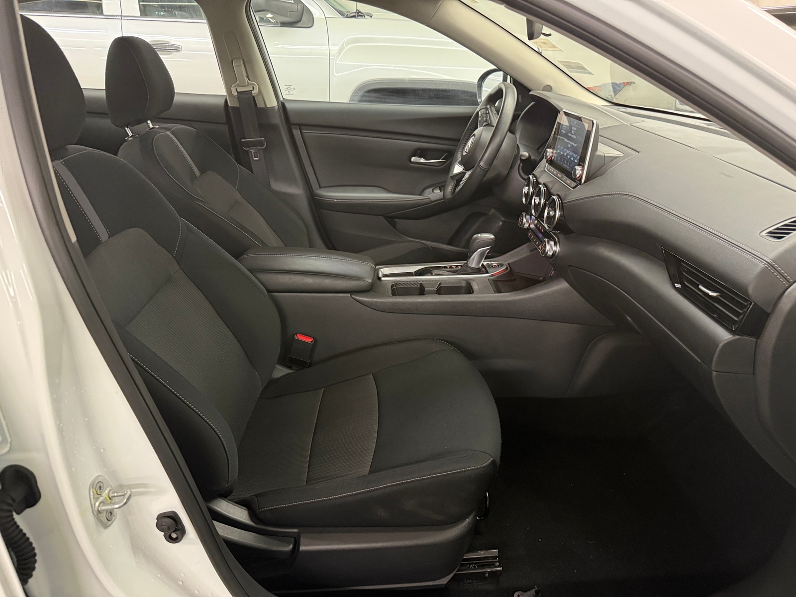 Thumbnail: 2025 Nissan Sentra - 2