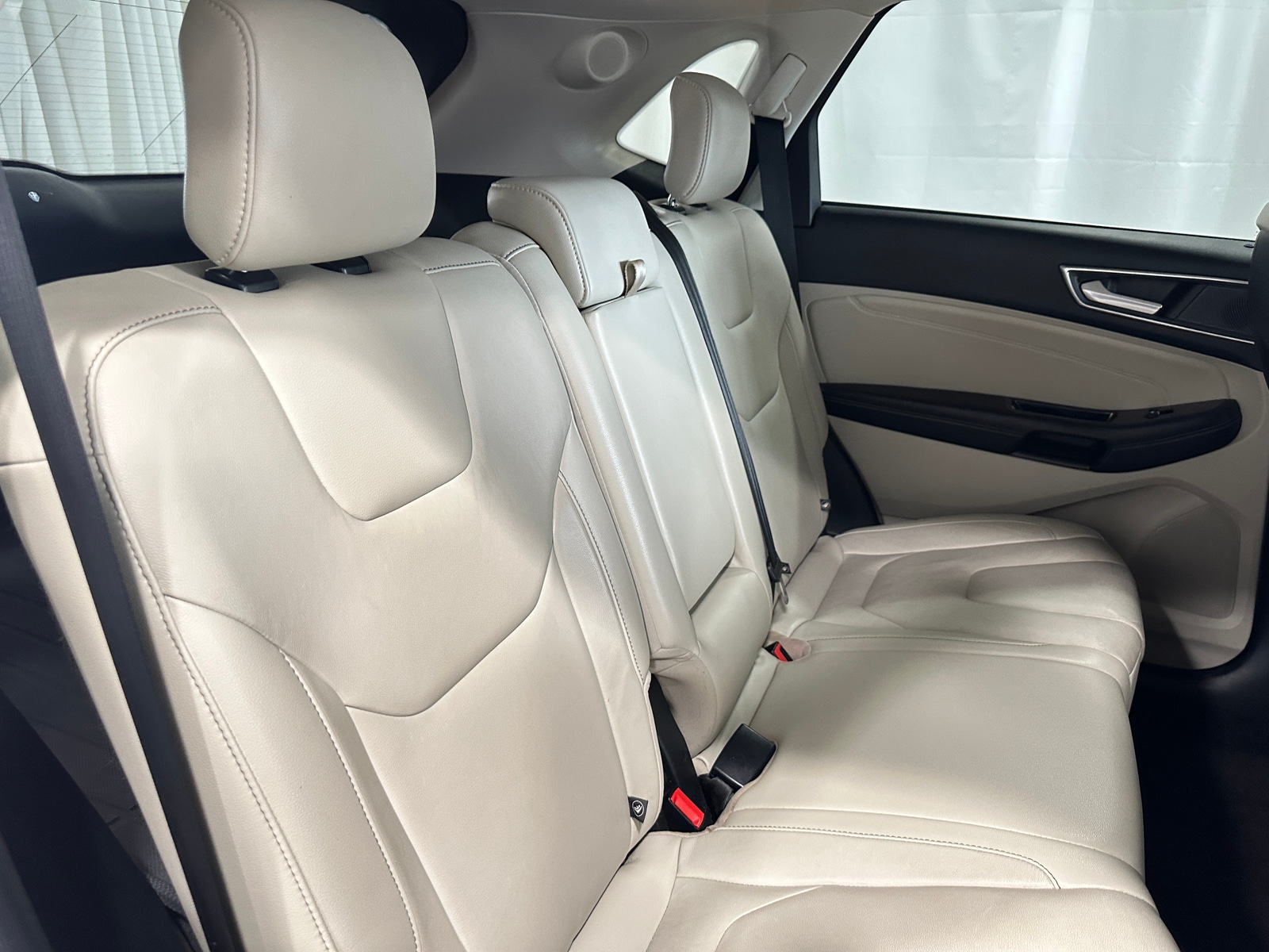 Thumbnail: 2019 Ford Edge - 5
