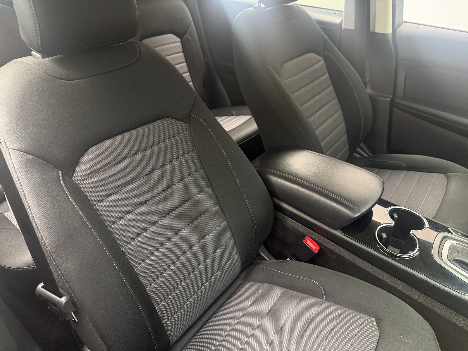 Thumbnail: 2018 Ford Edge - 2