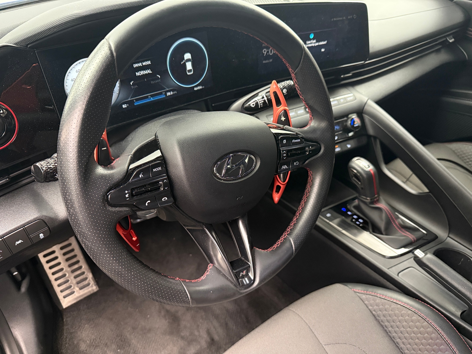 Thumbnail: 2023 Hyundai Elantra - 4