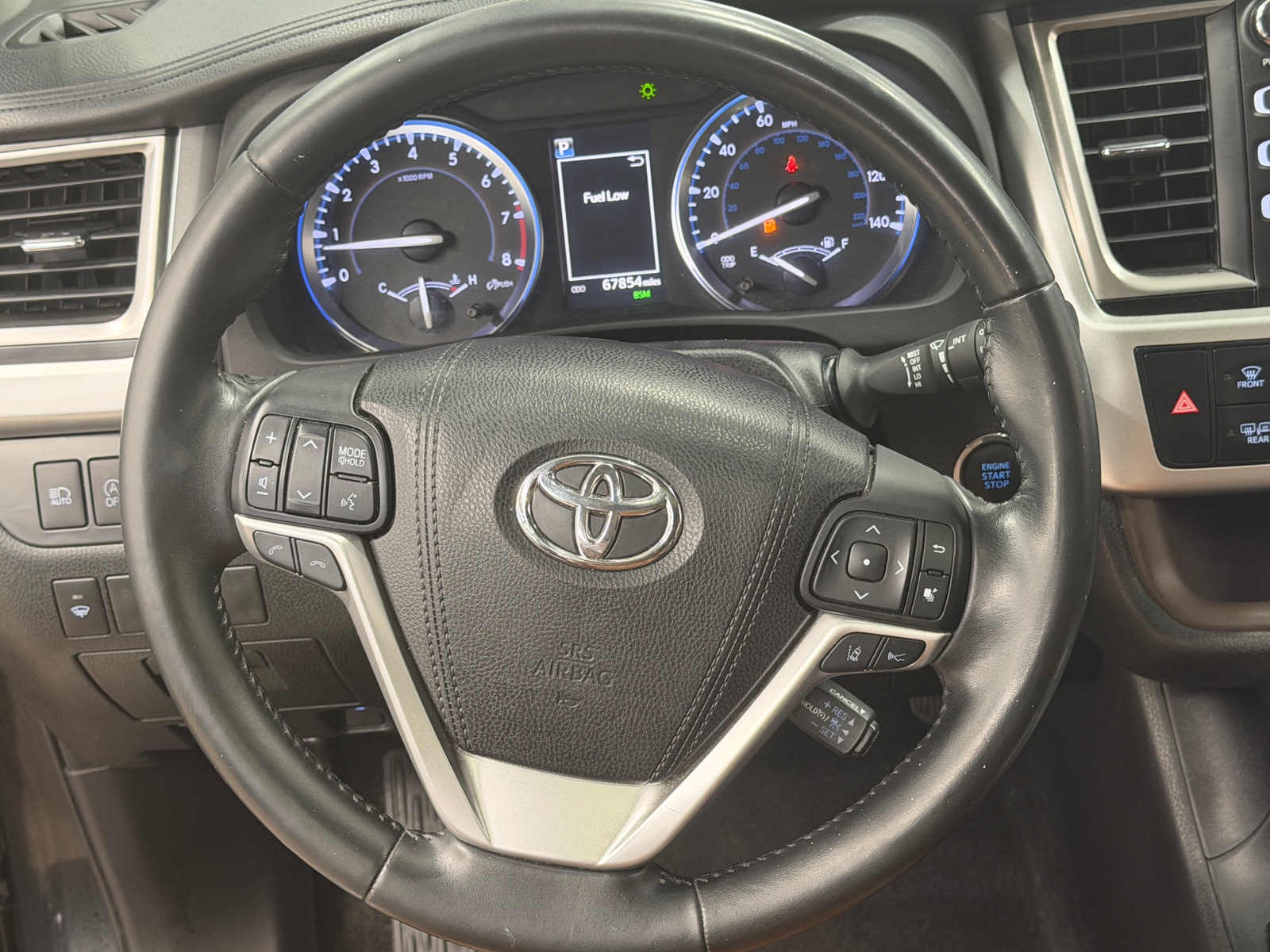 Thumbnail: 2018 Toyota Highlander - 4