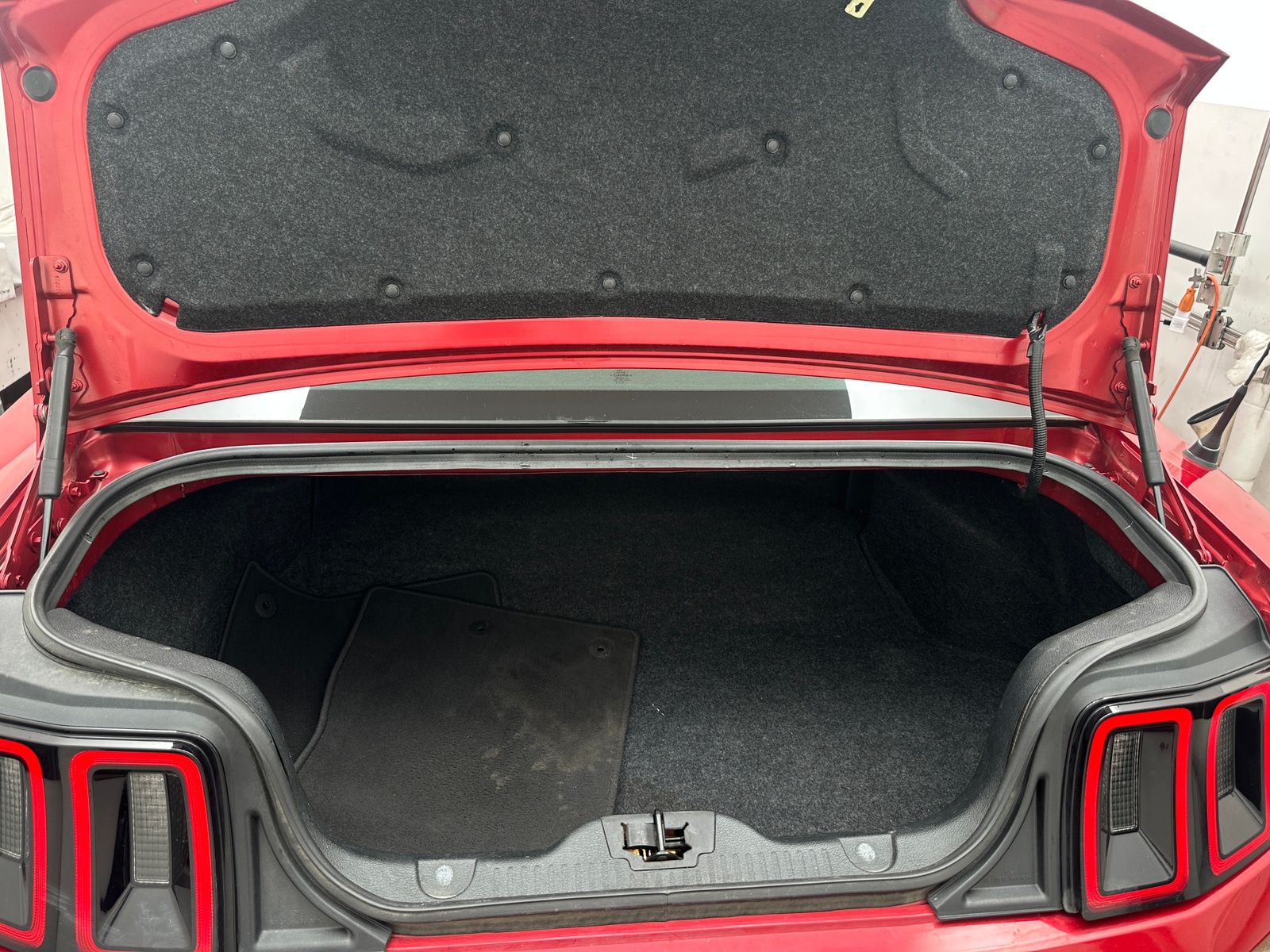 Thumbnail: 2013 Ford Mustang - 5