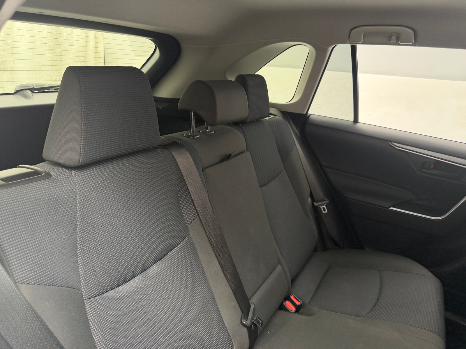 Thumbnail: 2019 Toyota RAV4 - 6