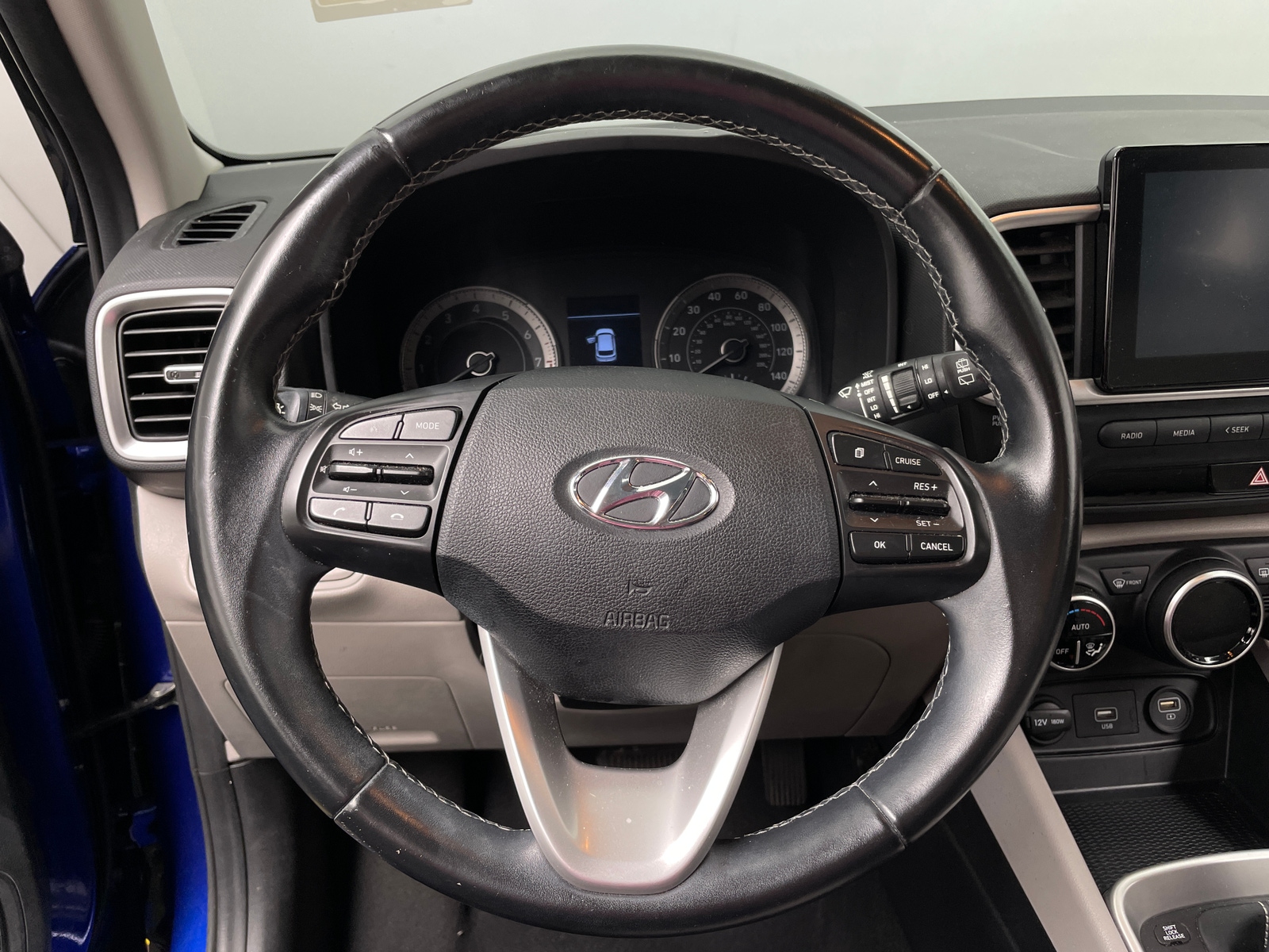 Thumbnail: 2020 Hyundai Venue - 5