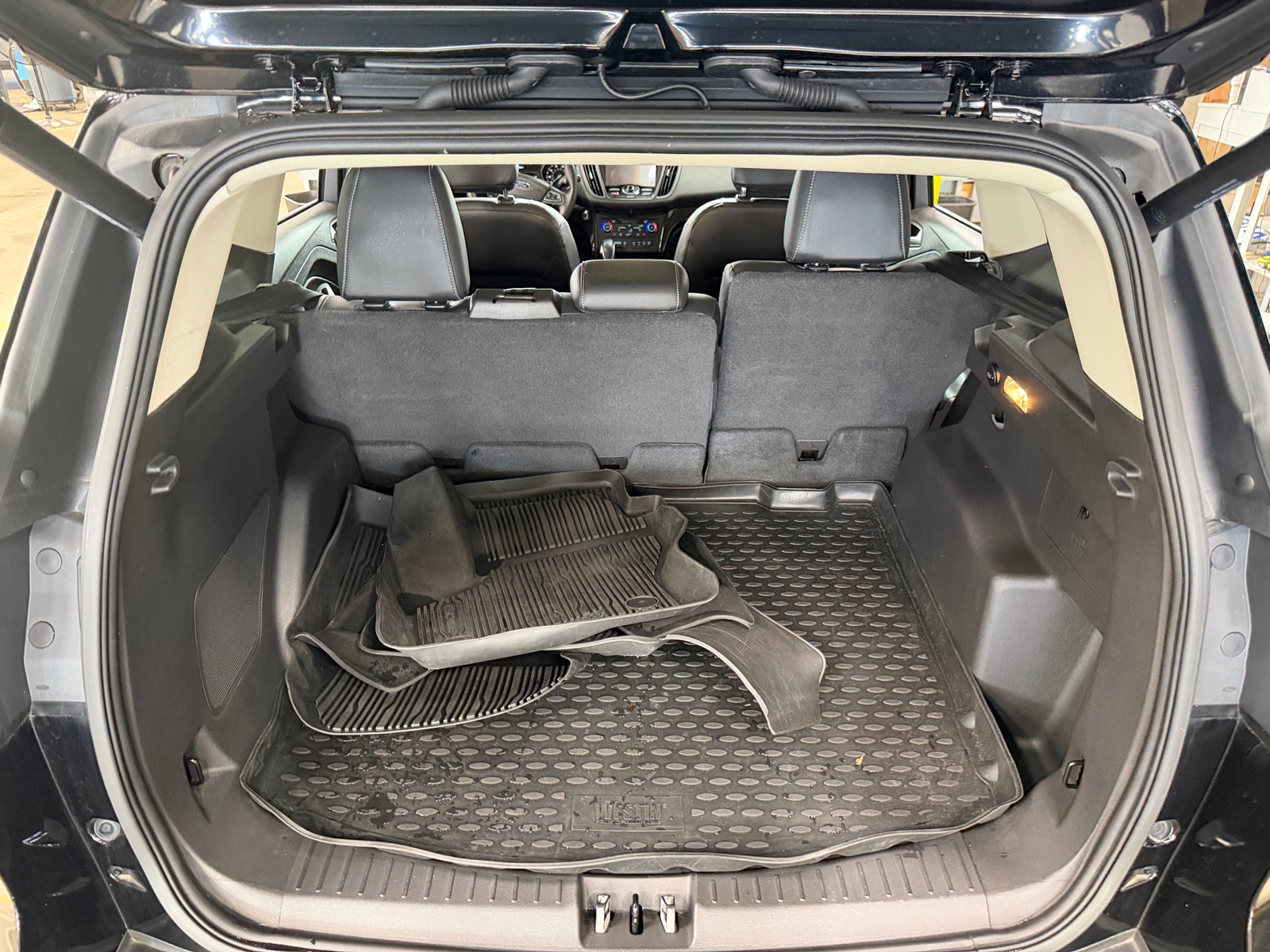 Thumbnail: 2018 Ford Escape - 6