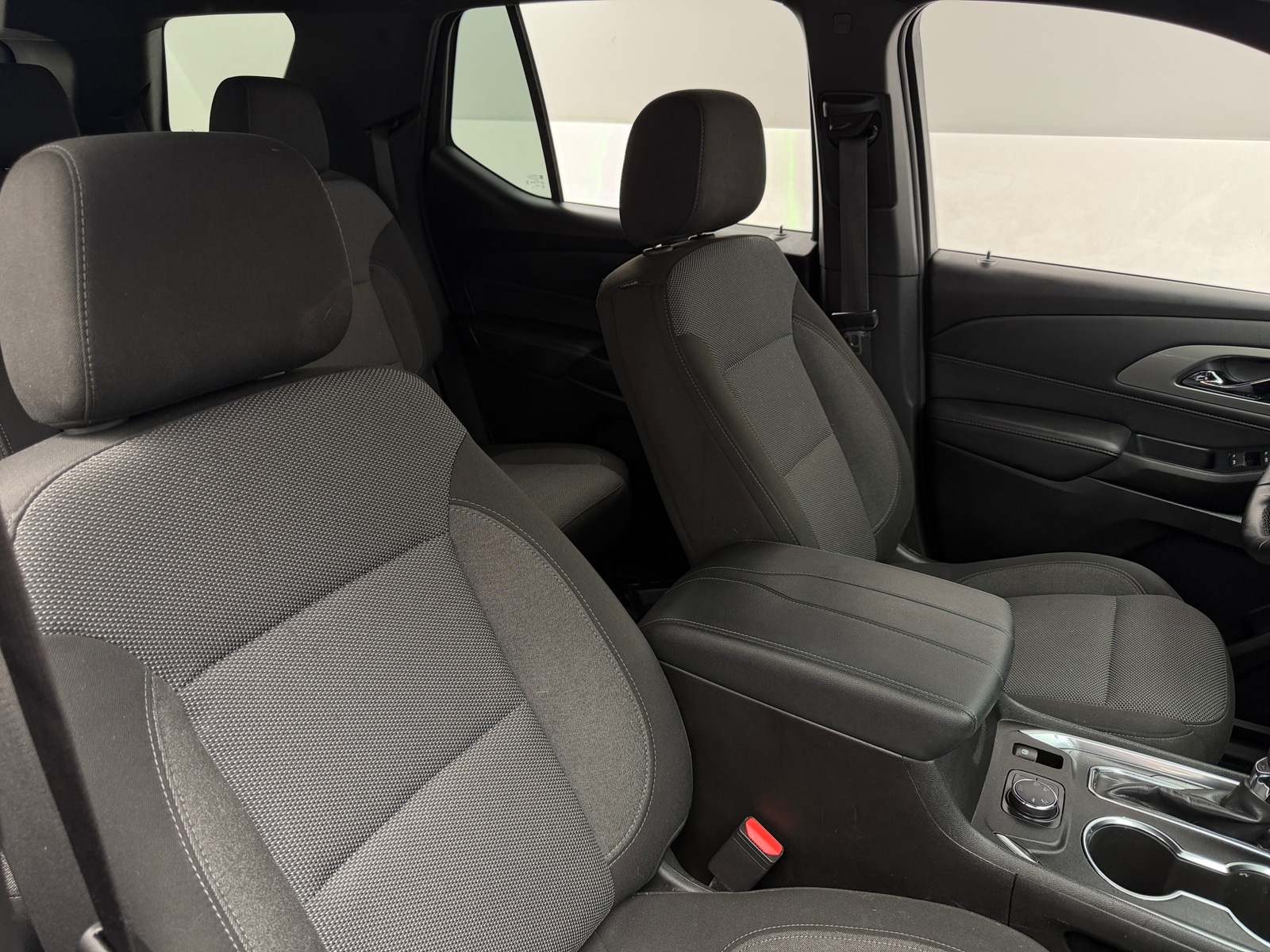 Thumbnail: 2023 Chevrolet Traverse - 2