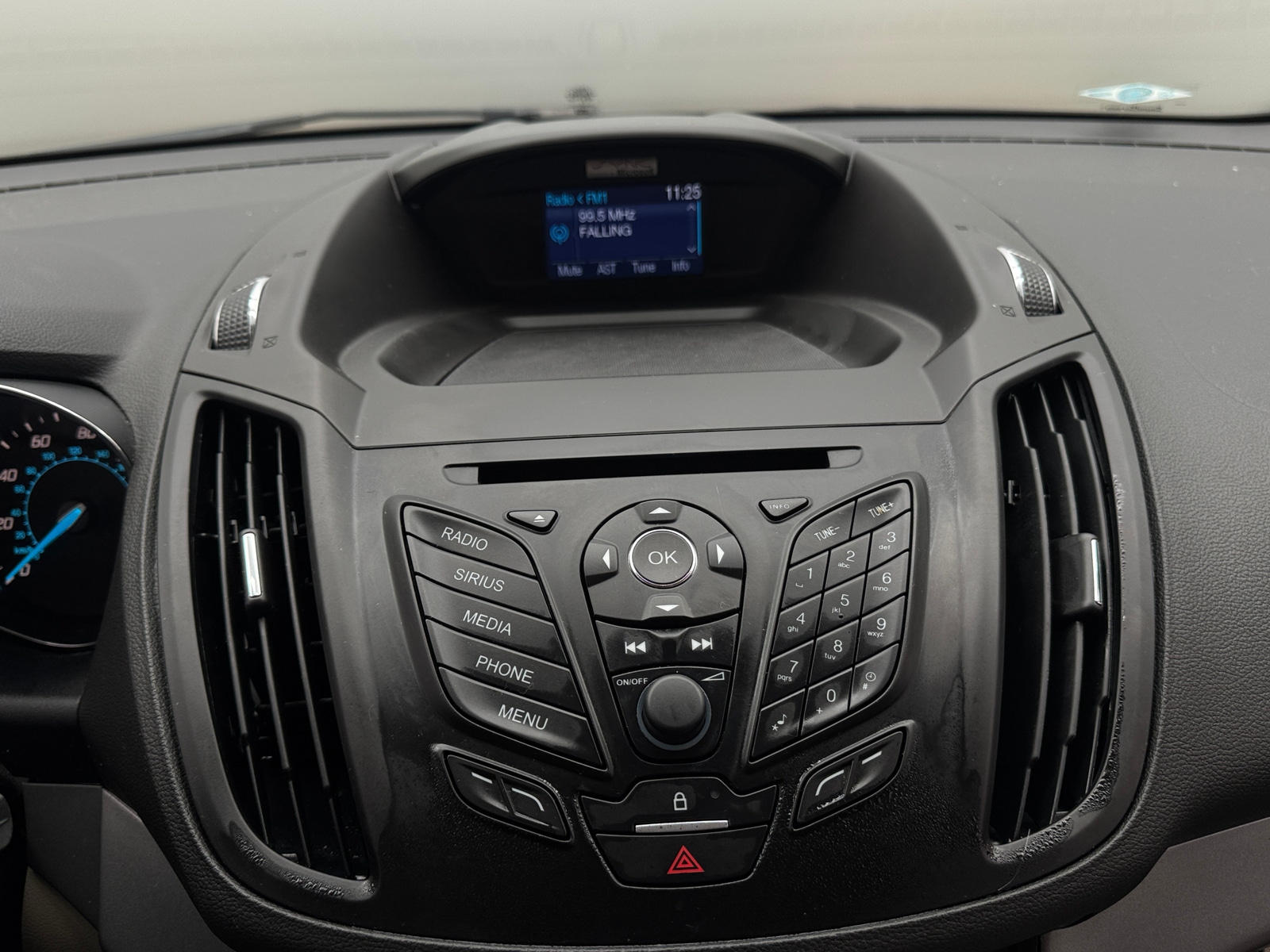 Thumbnail: 2014 Ford Escape - 4