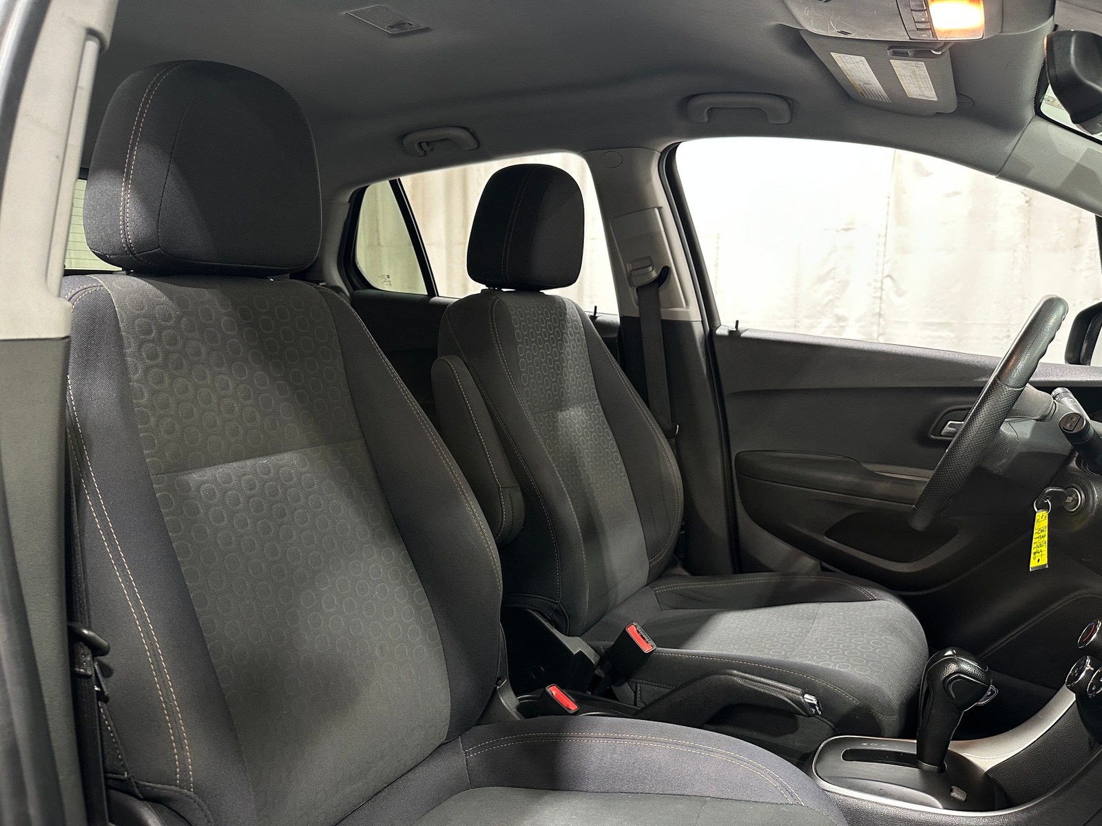 Thumbnail: 2020 Chevrolet Trax - 2