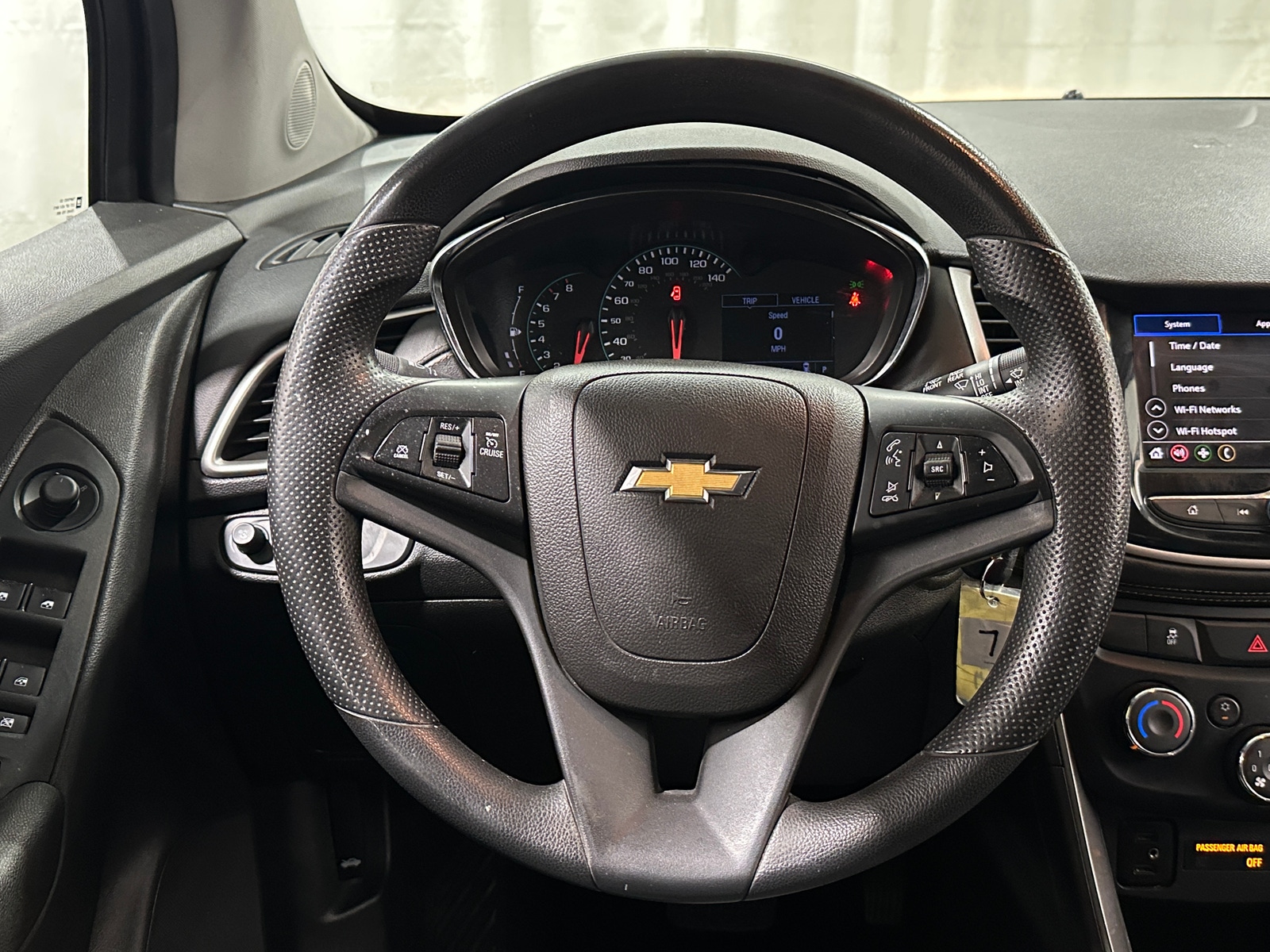 Thumbnail: 2020 Chevrolet Trax - 5