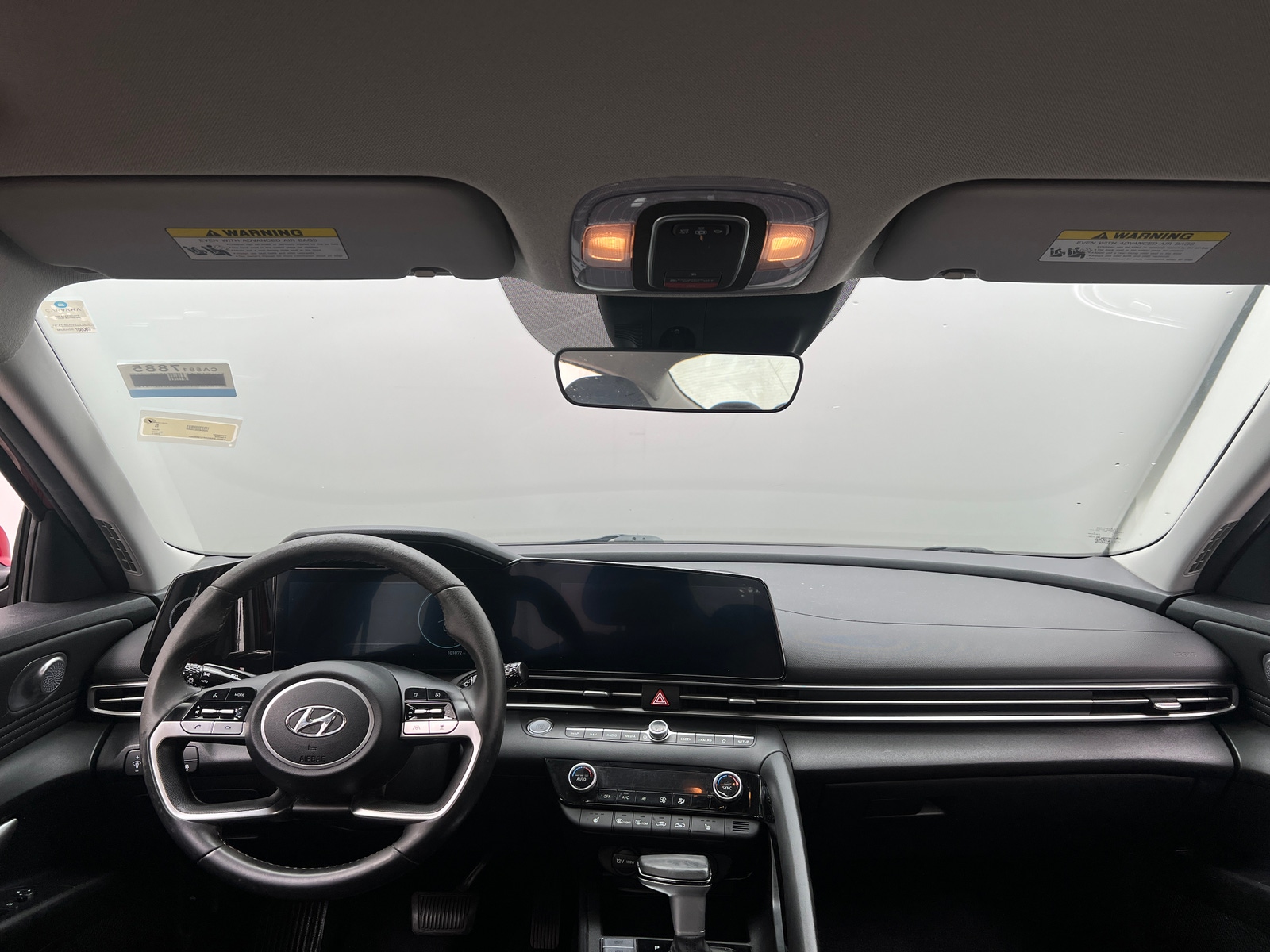 Thumbnail: 2023 Hyundai Elantra - 3