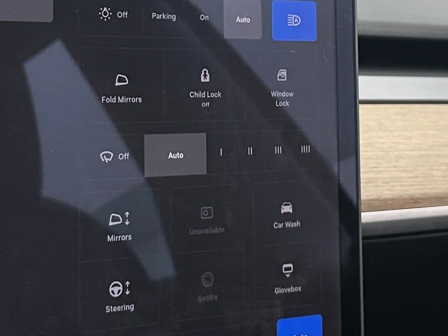 Thumbnail: 2019 Tesla Model 3 - 3