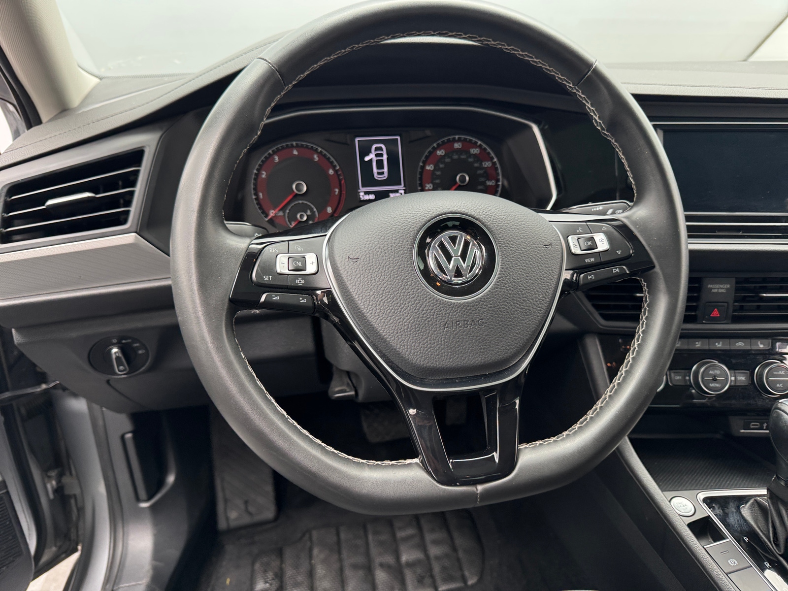 Thumbnail: 2021 Volkswagen Jetta - 4
