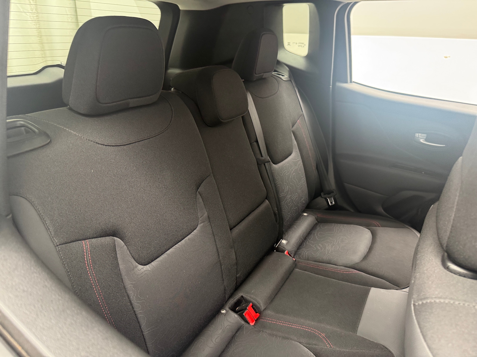 Thumbnail: 2020 Jeep Renegade - 6