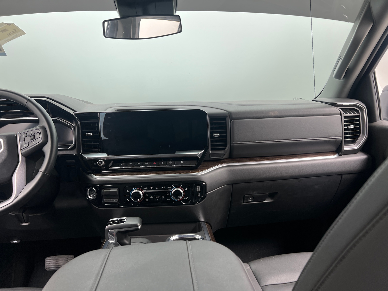 Thumbnail: 2025 GMC Sierra 1500 - 3