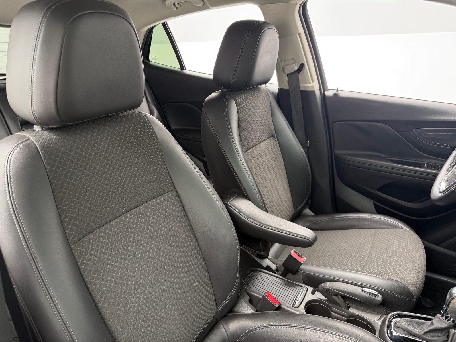 Thumbnail: 2019 Buick Encore - 2