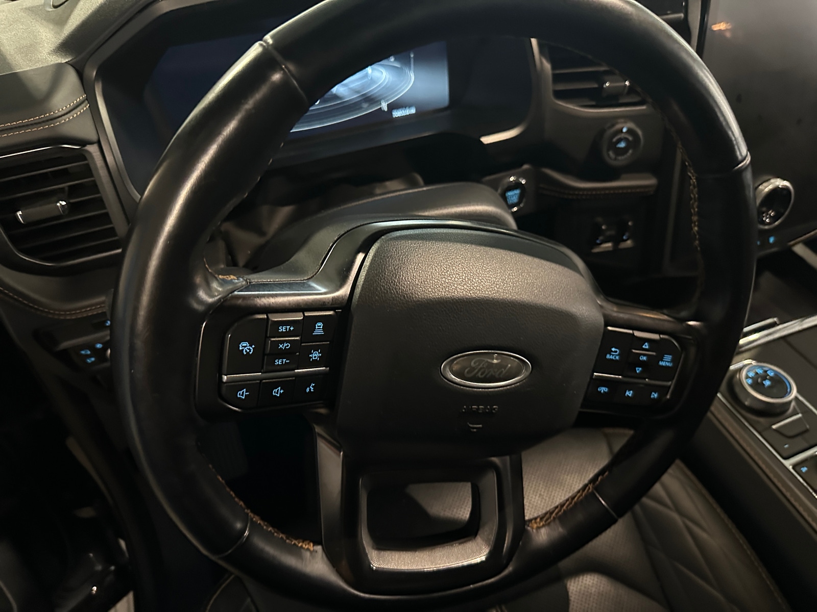 Thumbnail: 2023 Ford Expedition MAX - 4