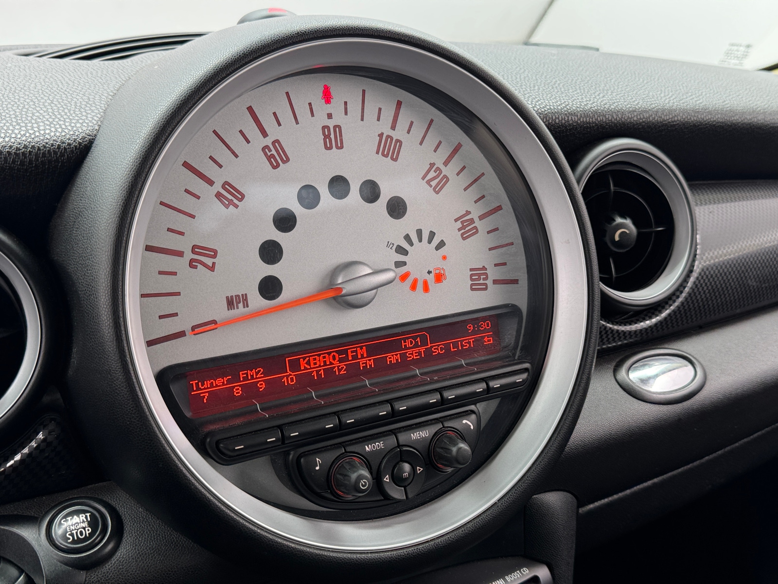 Thumbnail: 2013 MINI Cooper Hardtop - 3