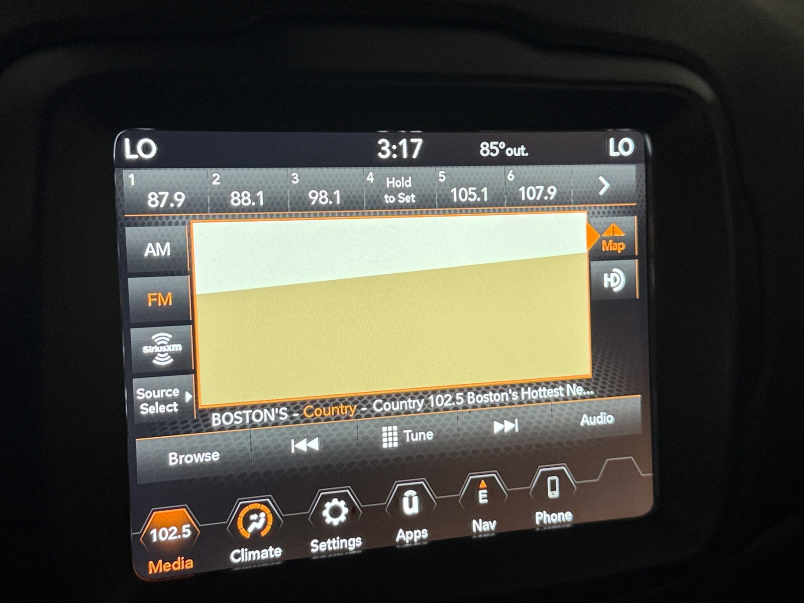 Thumbnail: 2023 Jeep Renegade - 4