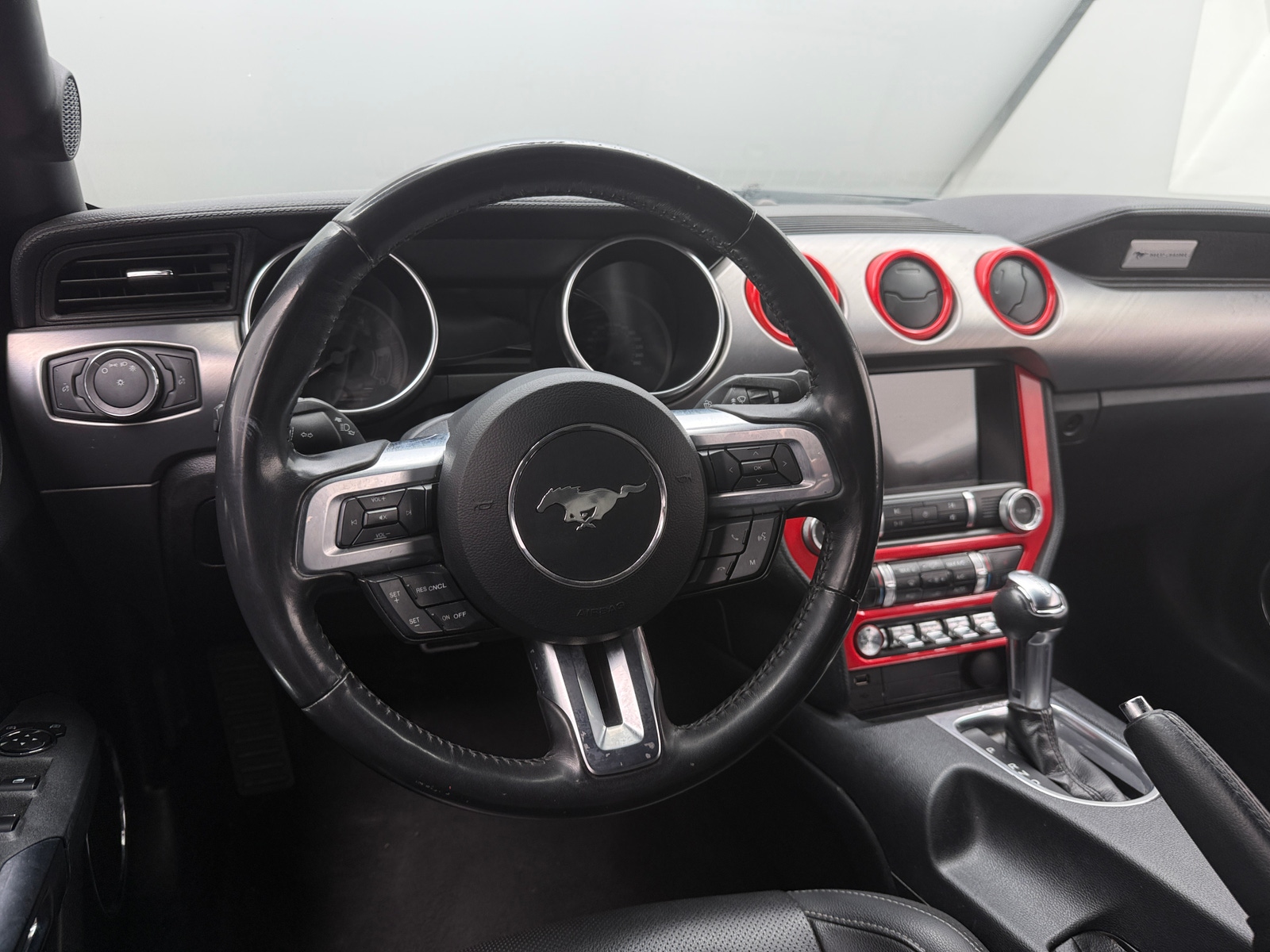Thumbnail: 2022 Ford Mustang - 4