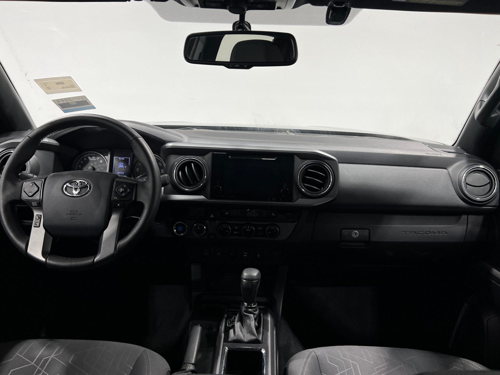 Thumbnail: 2017 Toyota Tacoma - 3