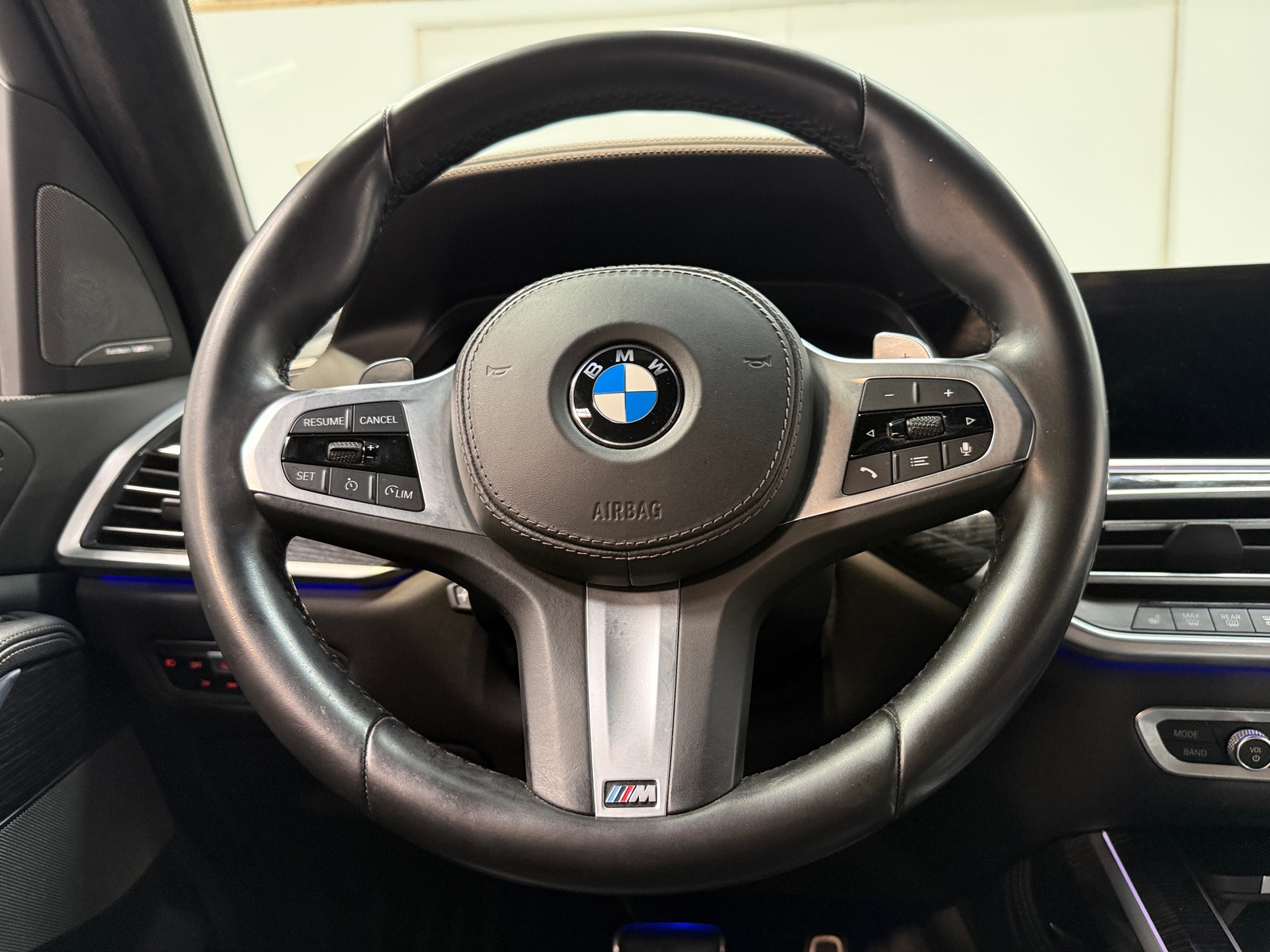 Thumbnail: 2020 BMW X7 - 4